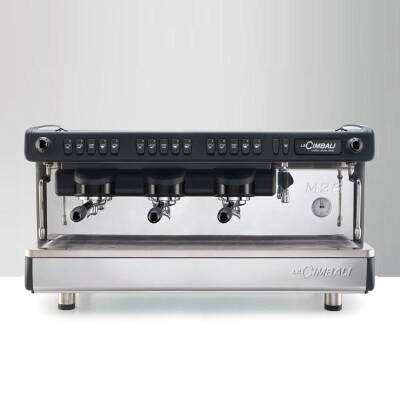 Cimbali M26 BE DT/3 Tam Otomatik Espresso Kahve Makinesi, 3 Gruplu