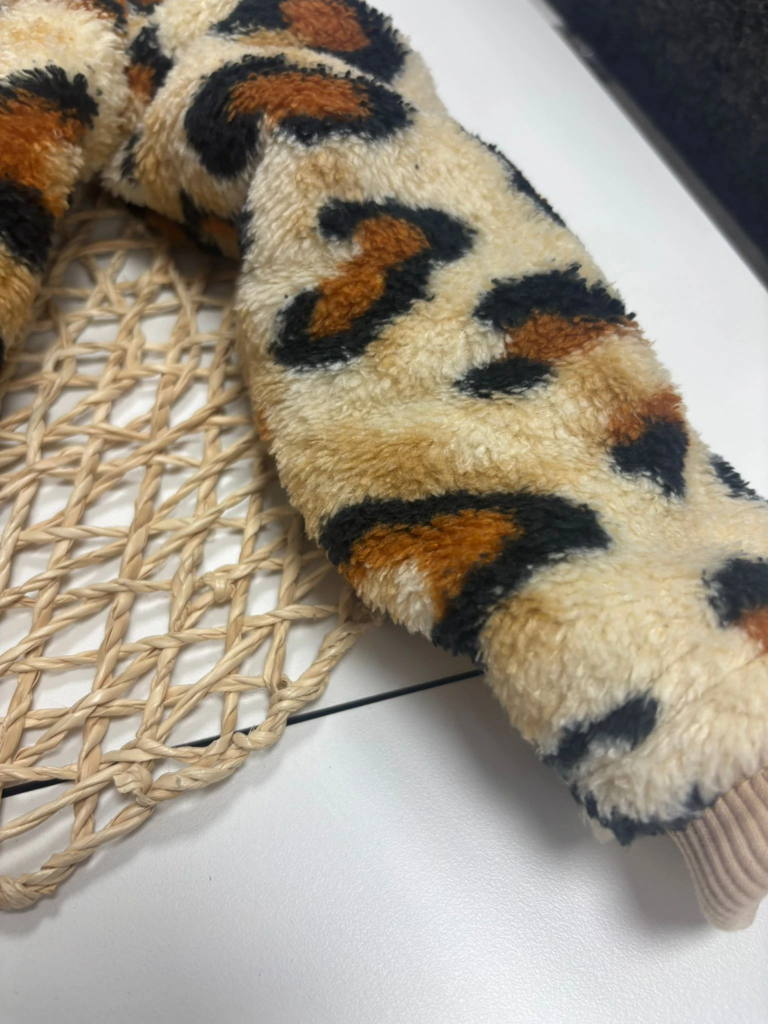 2-10 Yaş KIZ ÇOCUK LEOPAR PELUSLU ELBISE