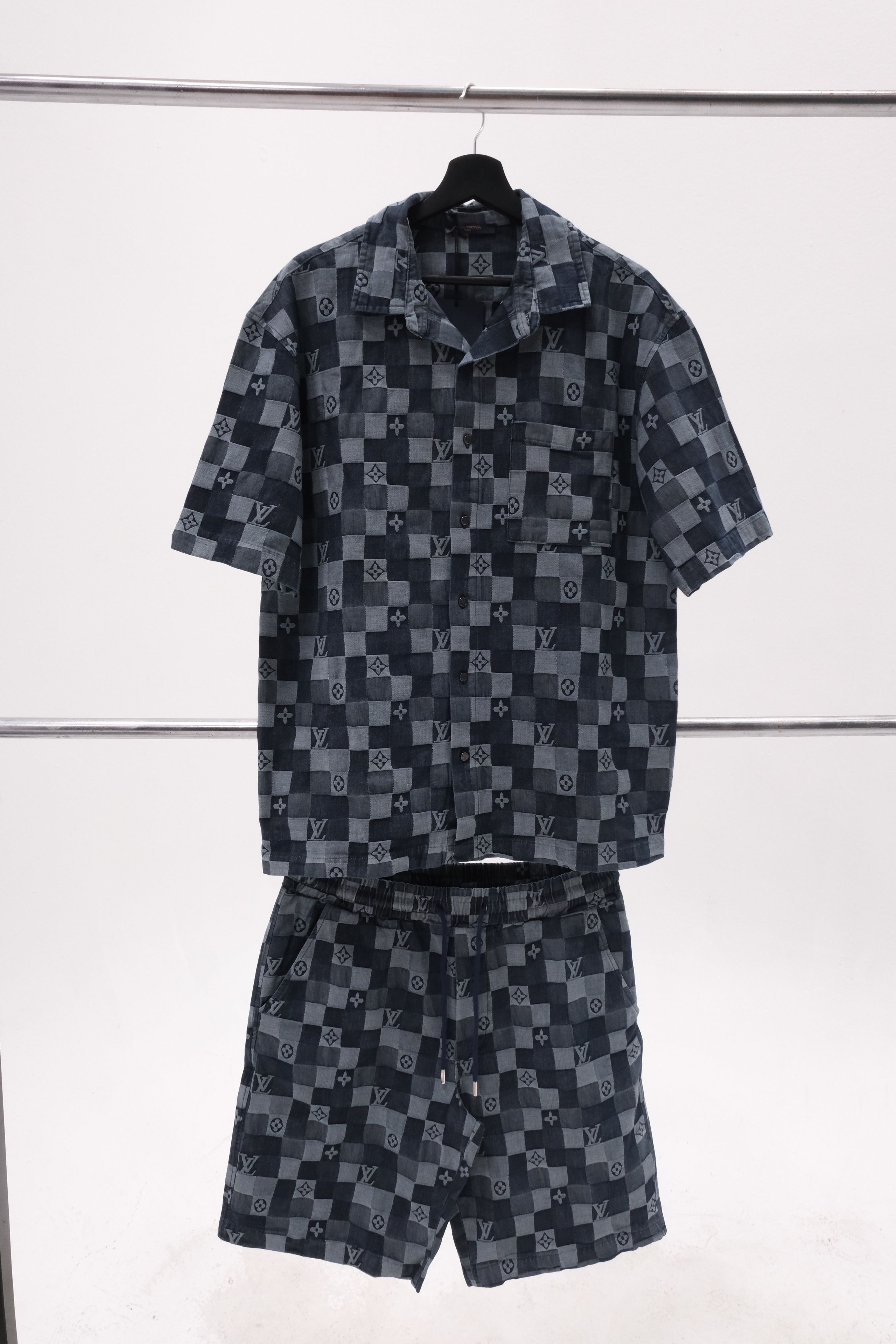 LOUIS VUITTON PREMIUM TAKIM