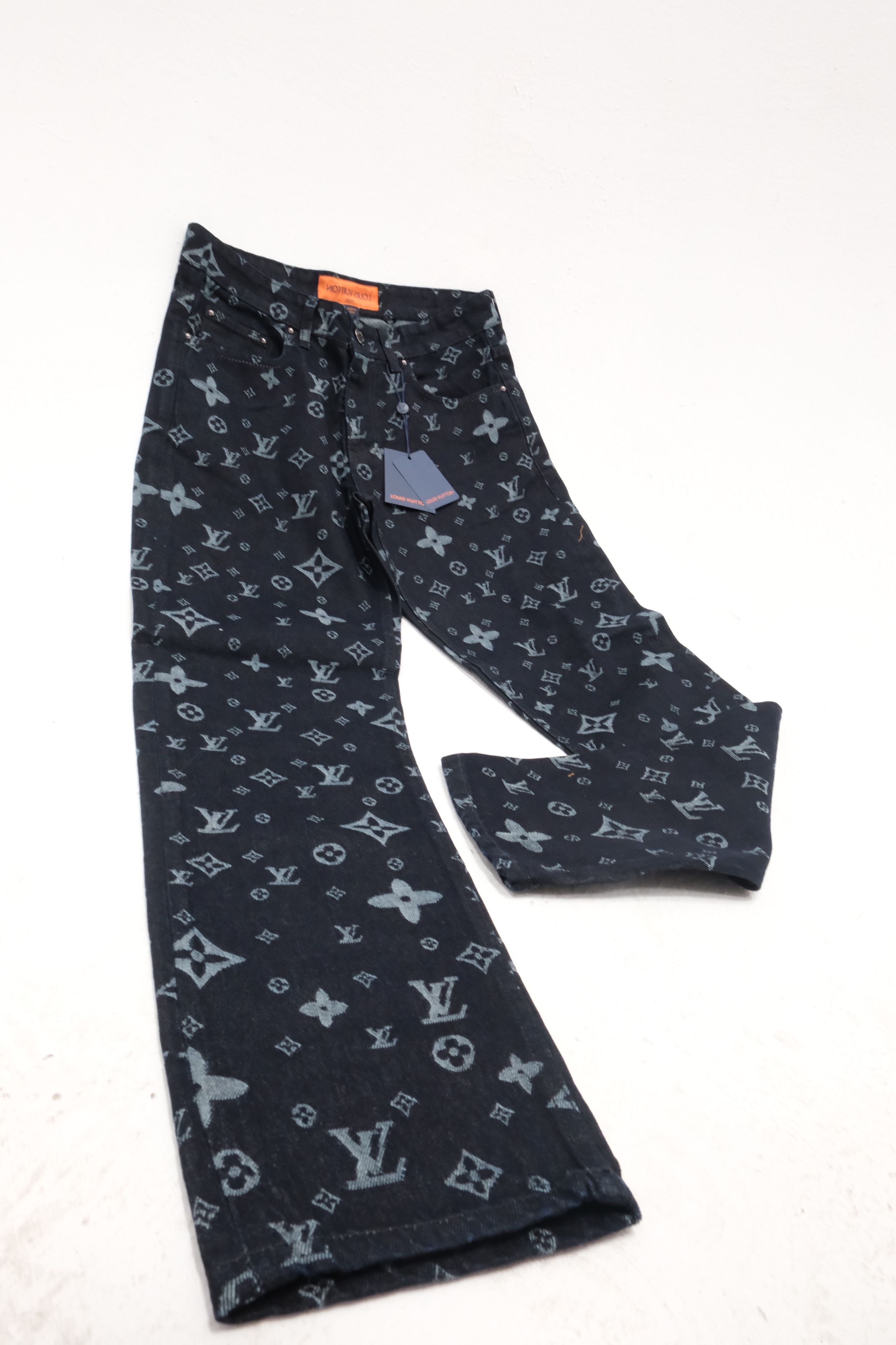 LOUIS VUITTON PREMIUM JEAN