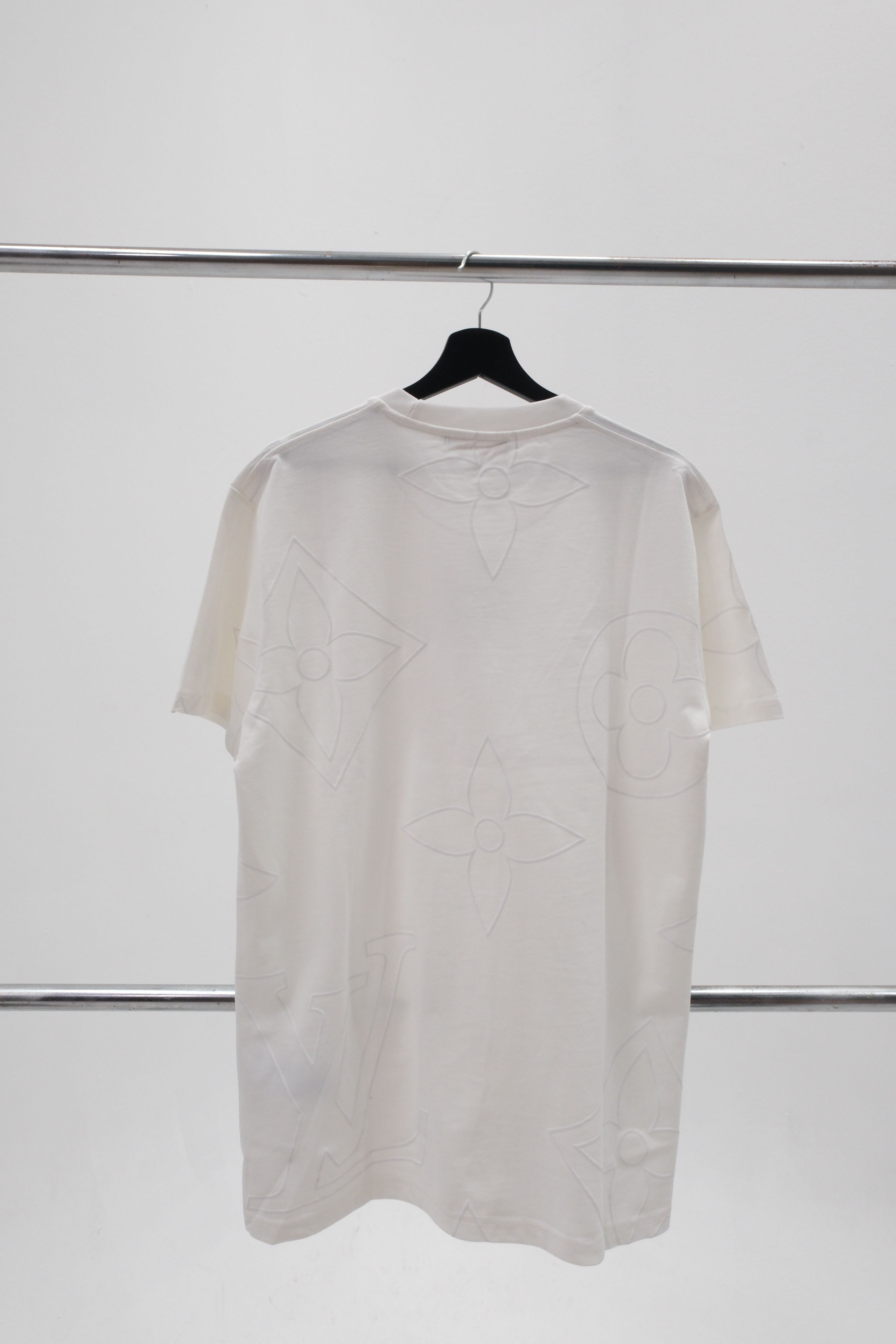 LOUIS VUITTON PREMIUM T-SHIRT