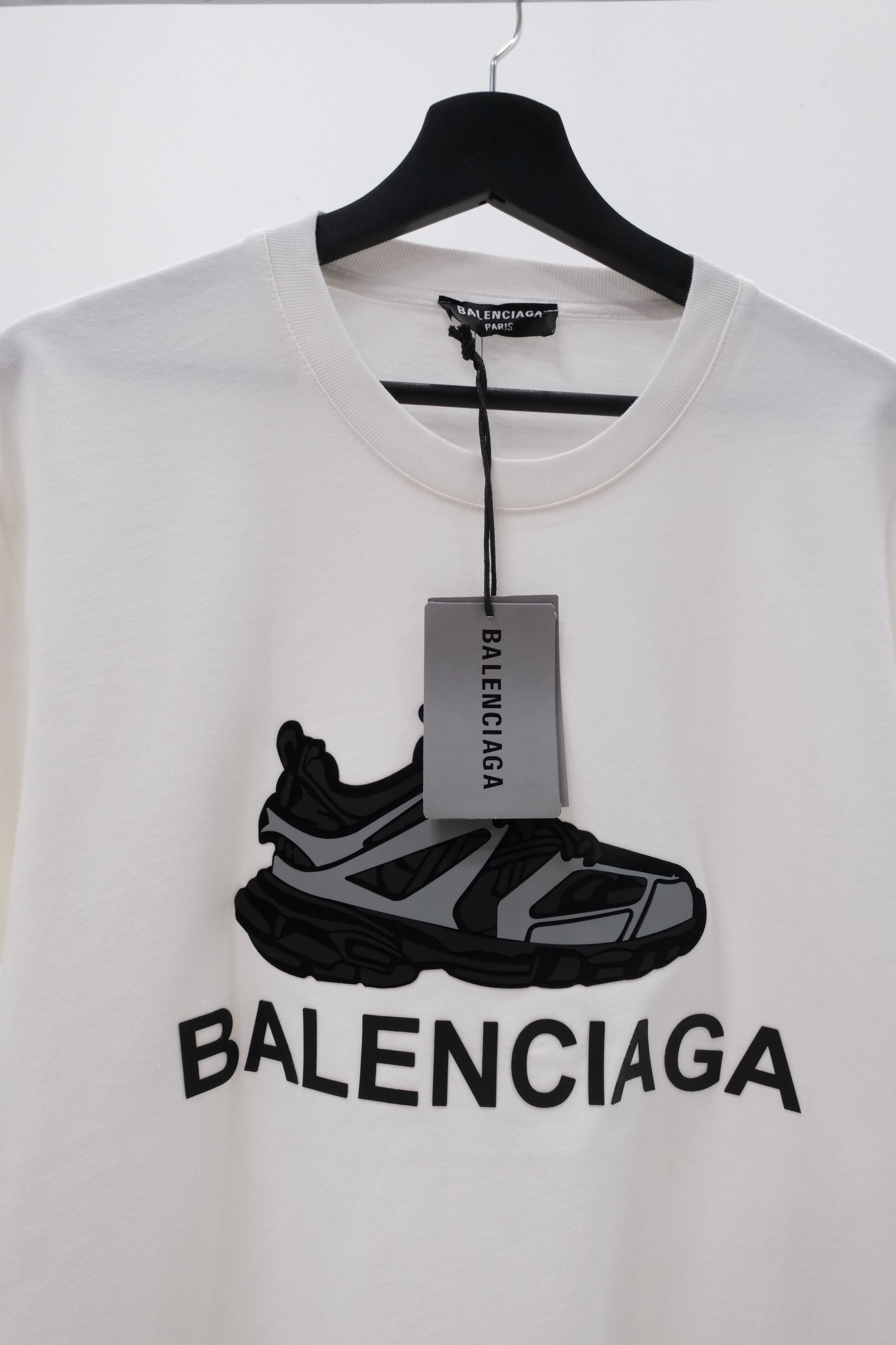 BALENCIAGA PREMIUM T-SHIRT