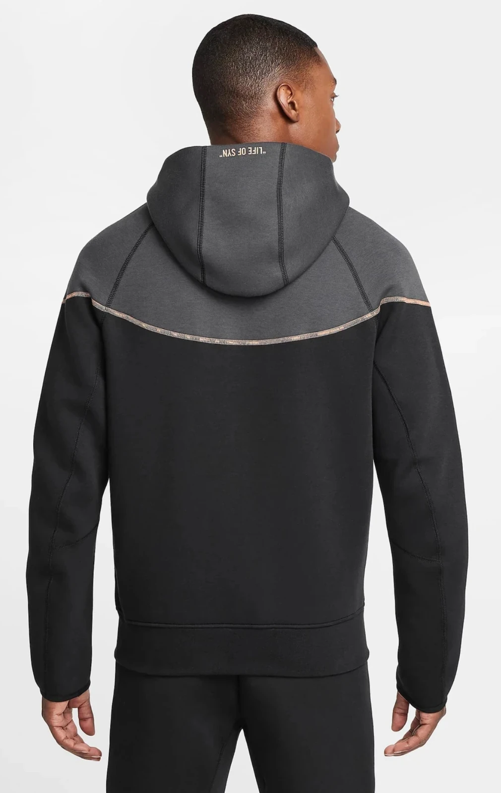 NIKE TECH FLEECE 2024