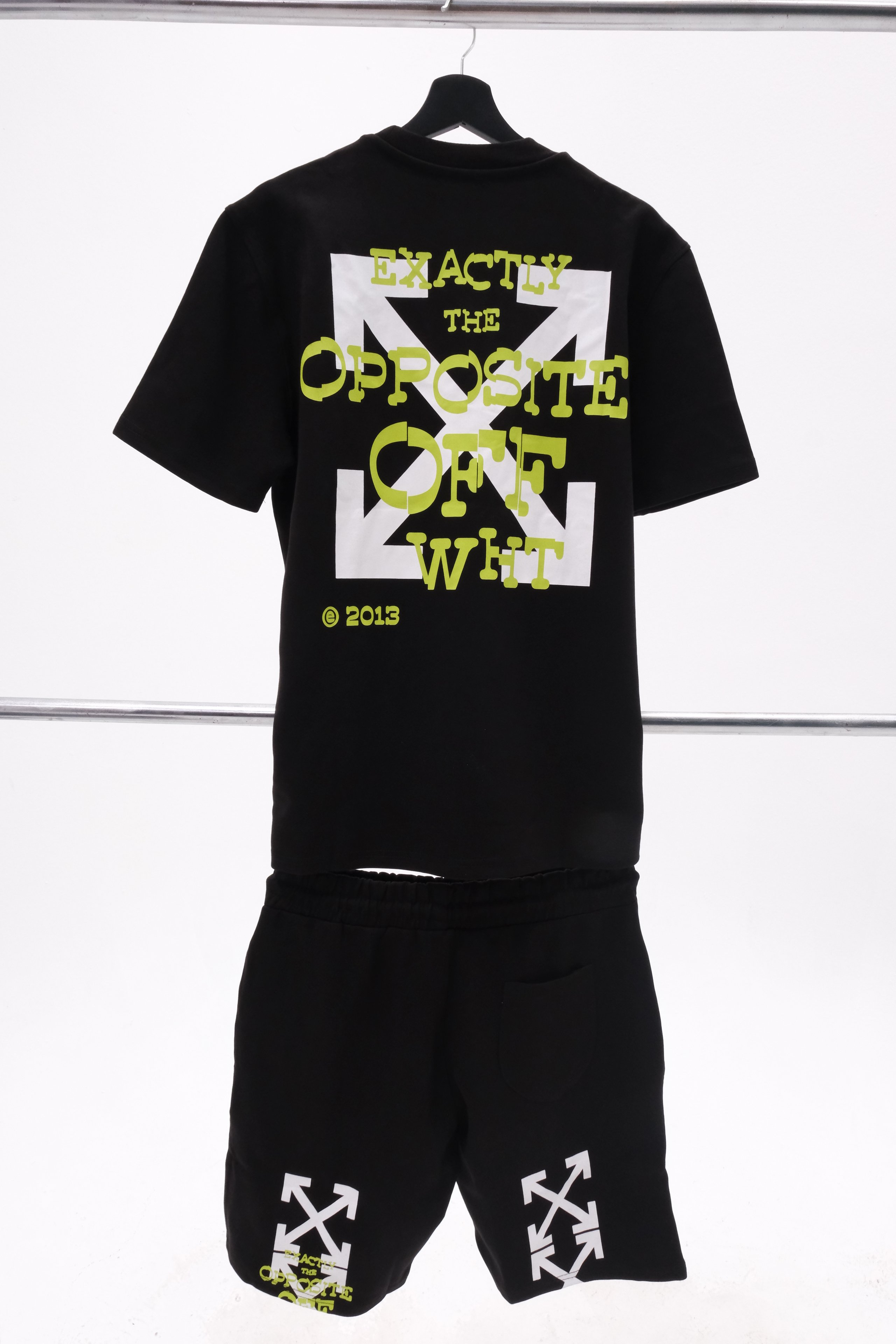 OFF WHITE PREMIUM TAKIM