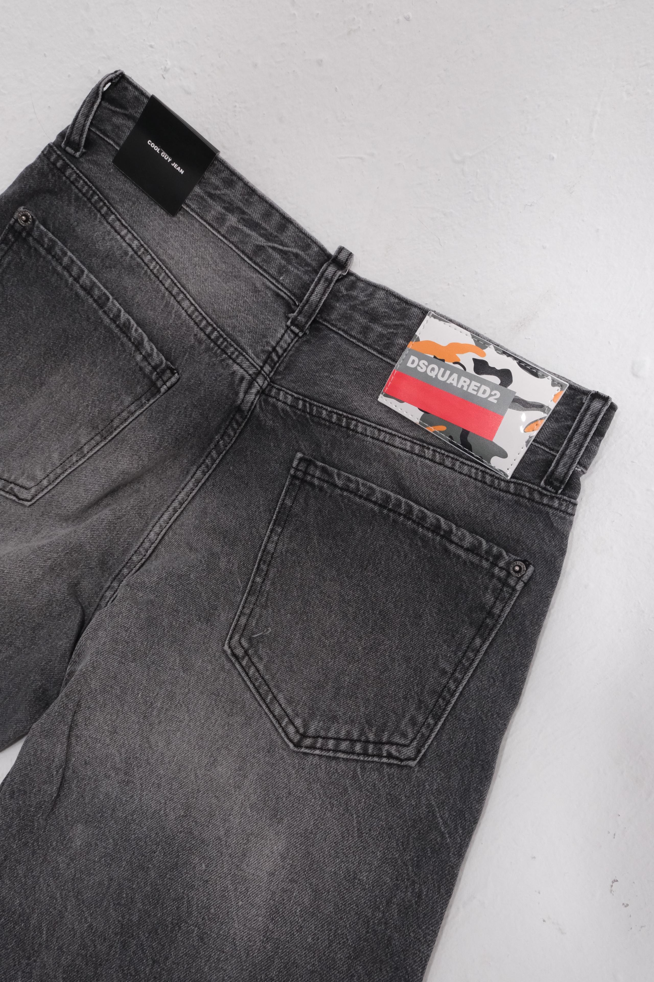 DSQUARED2 PREMIUM SHORT 
