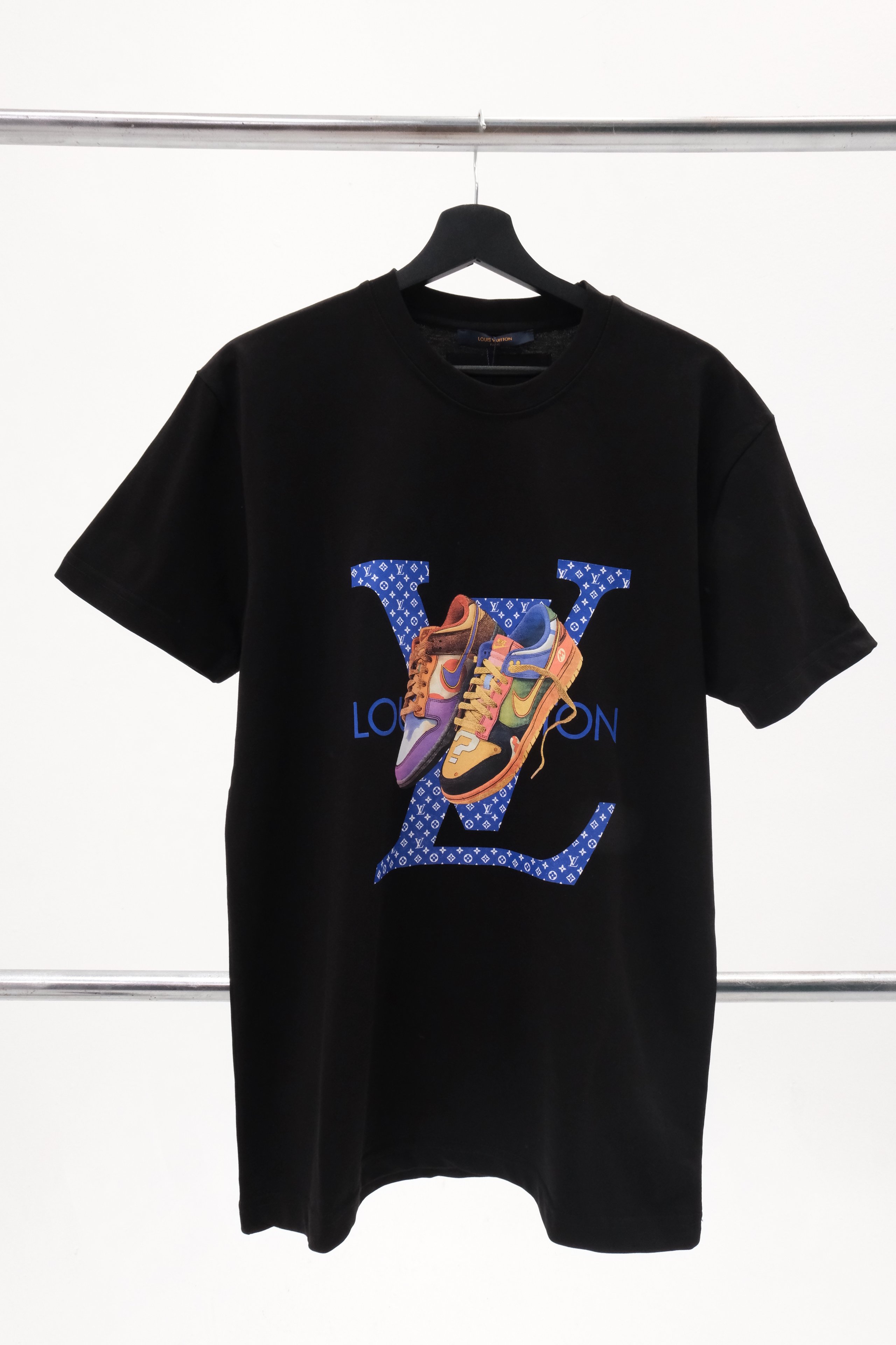 LOUIS VUITTON PREMIUM T-SHIRT