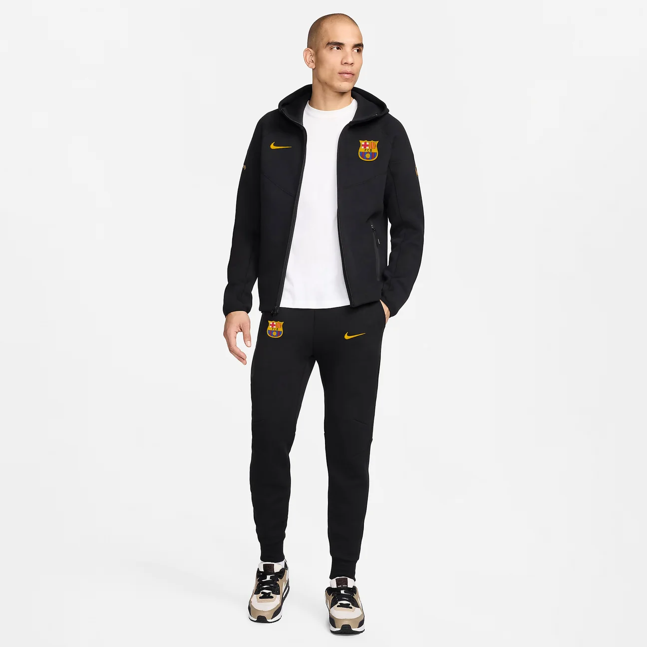 NIKE & BARCELONA ESOFMAN TAKIMI