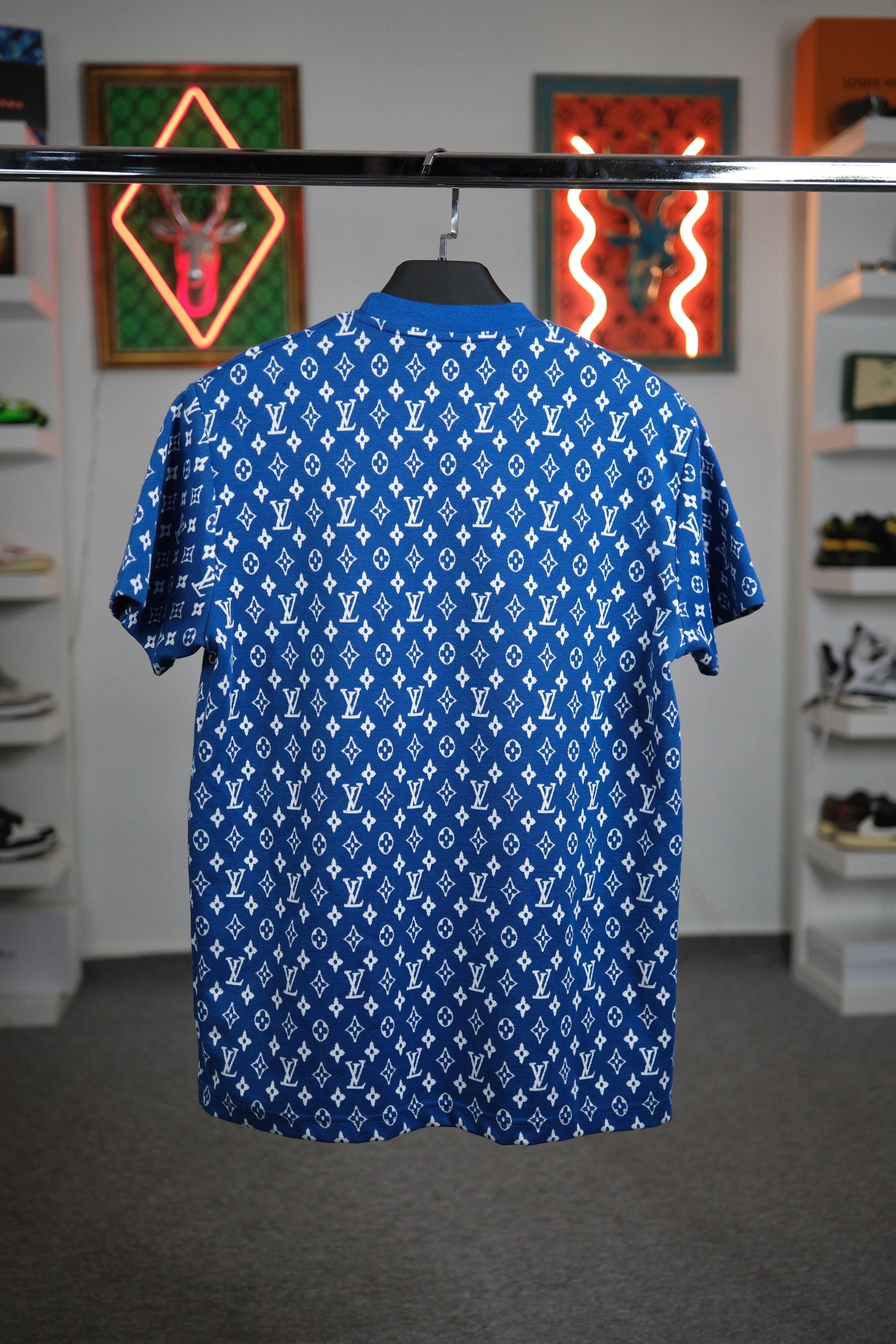 LOUIS VUITTON T-SHIRT