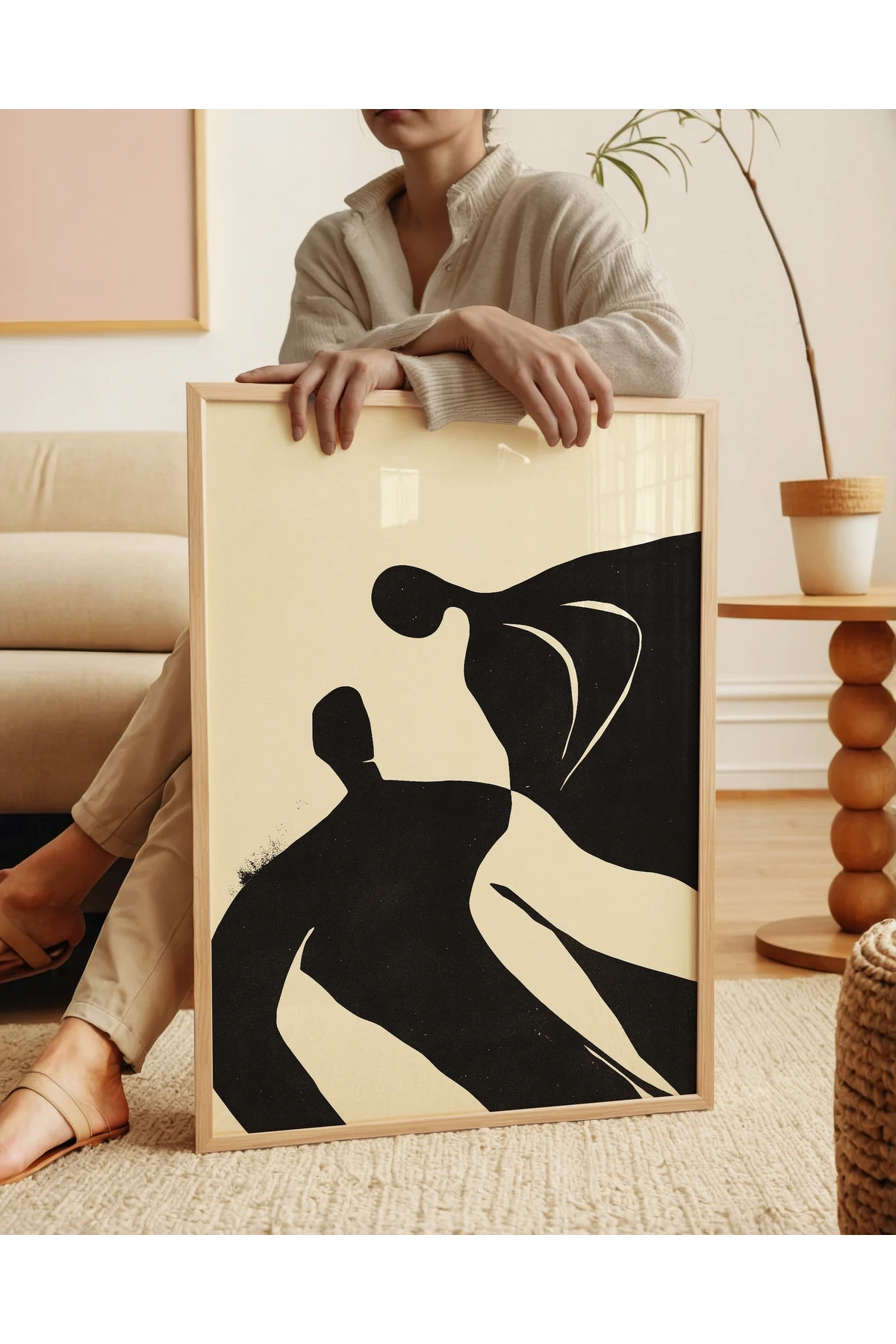 Abstract Embrace – Soyut Sanat Koleksiyonu – Tablo Ölçülerinde Çerçevesiz Poster