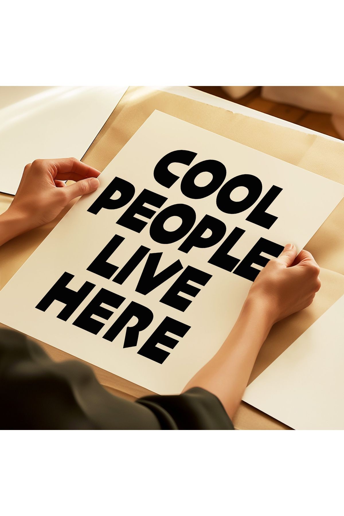 COOL PEOPLE LIVE HERE Poster – Modern Tipografi Duvar Yazısı - Çerçevesiz Poster
