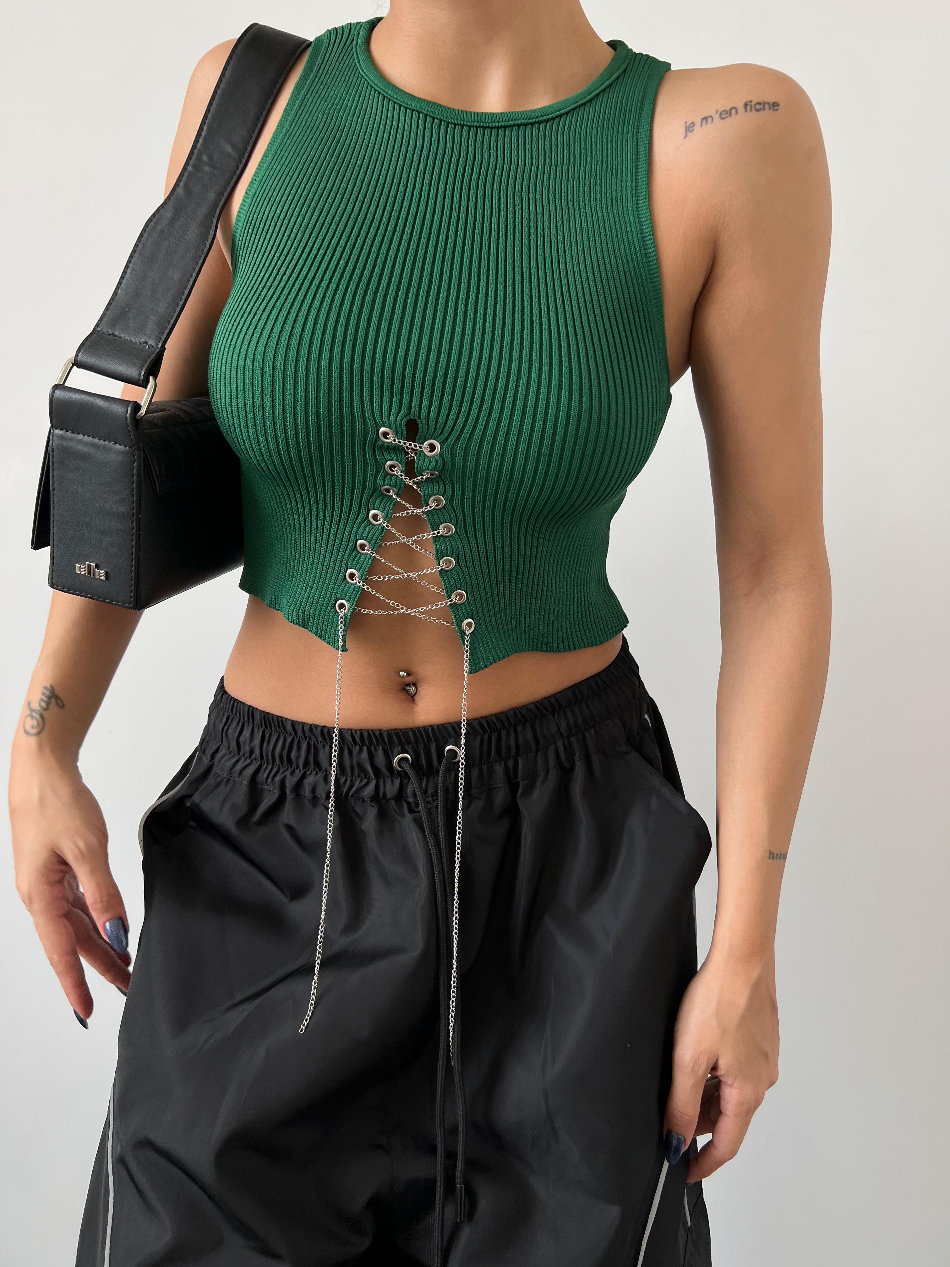 Zincir Bağlamalı Crop Bluz