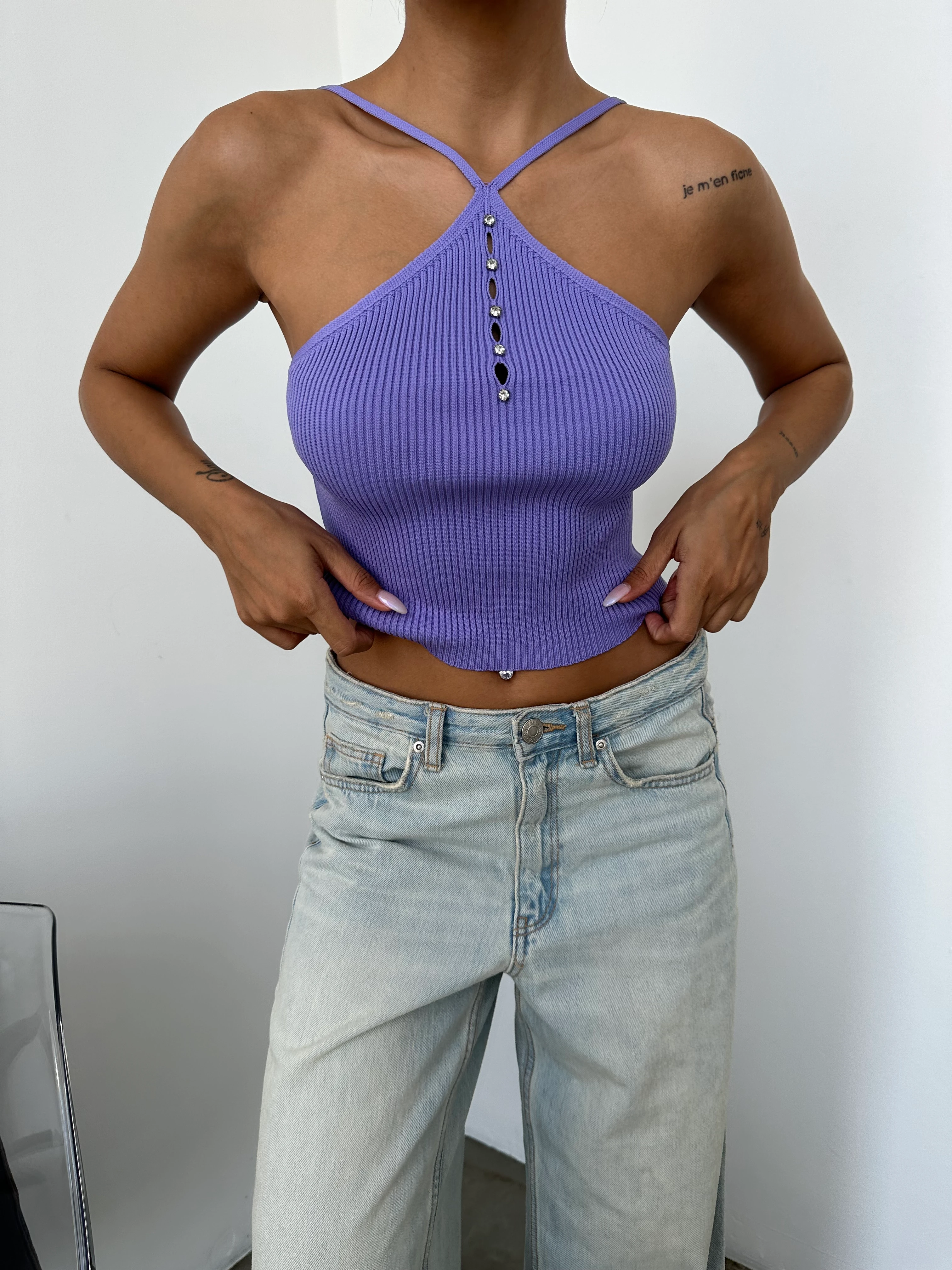 Kadın Çapraz Askılı Taş Detaylı Crop Triko Bluz