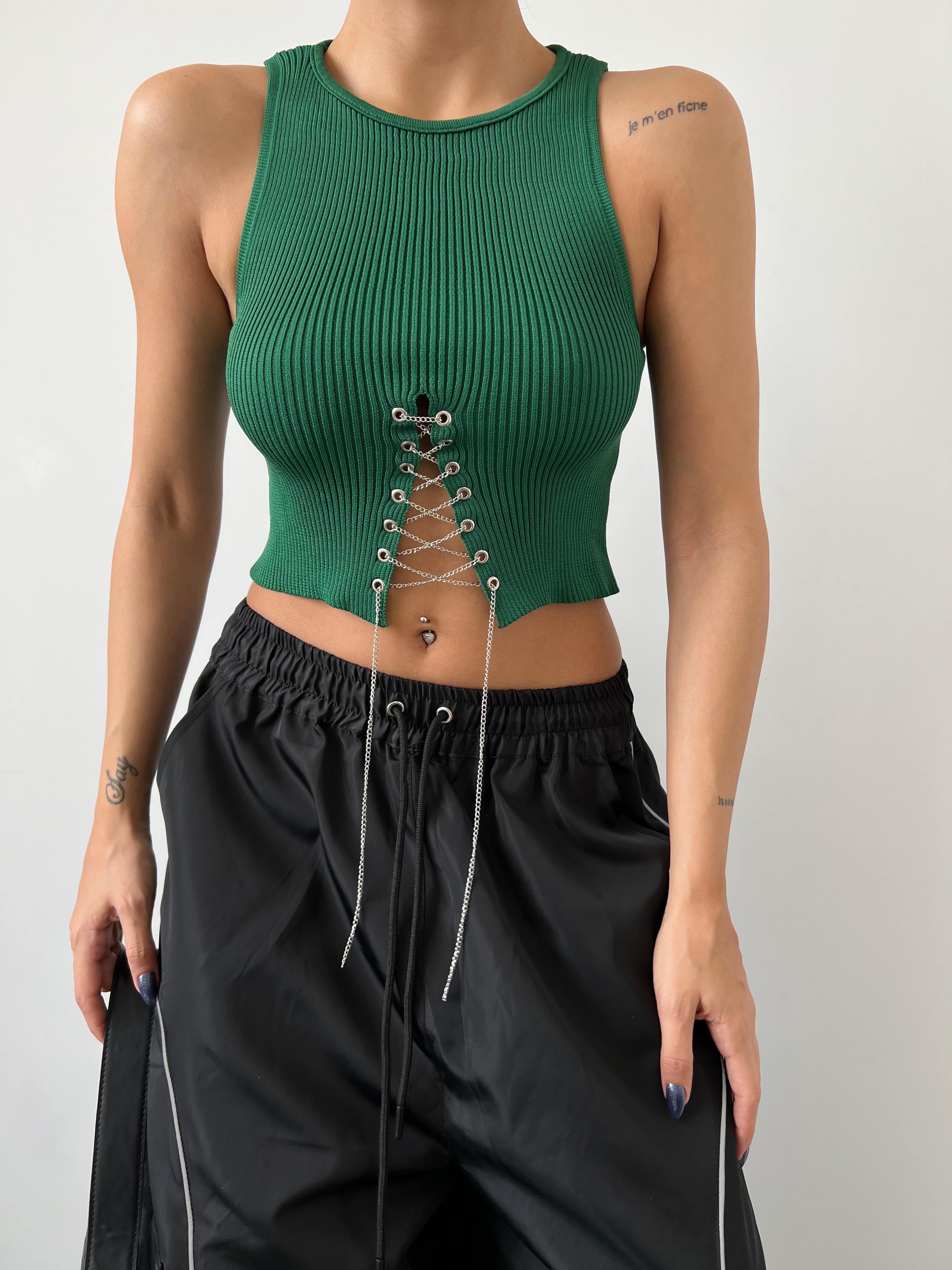 Zincir Bağlamalı Crop Bluz