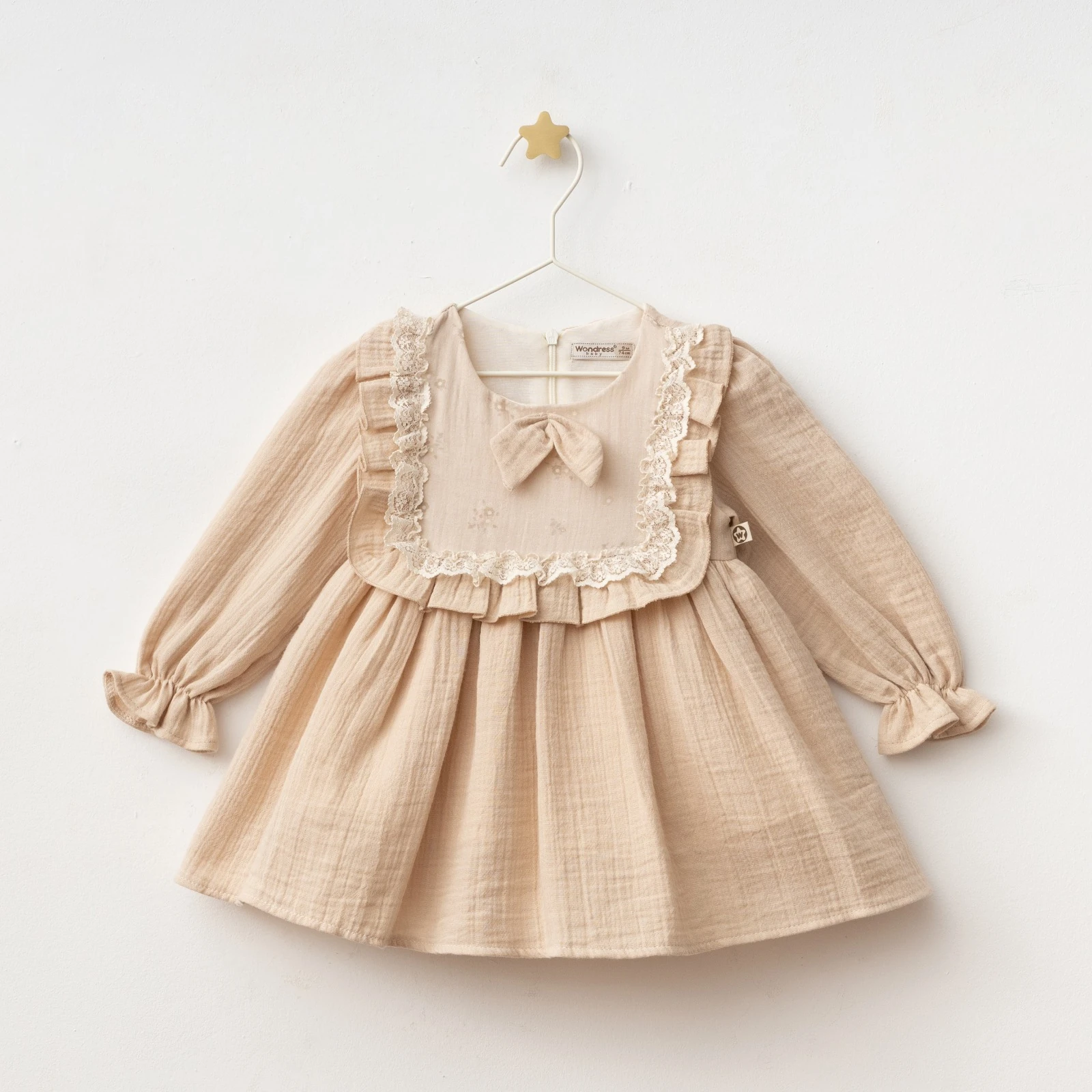 Kız Bebek Müslin Fırfırlı Dantel Detaylı Uzun Kollu Elbise