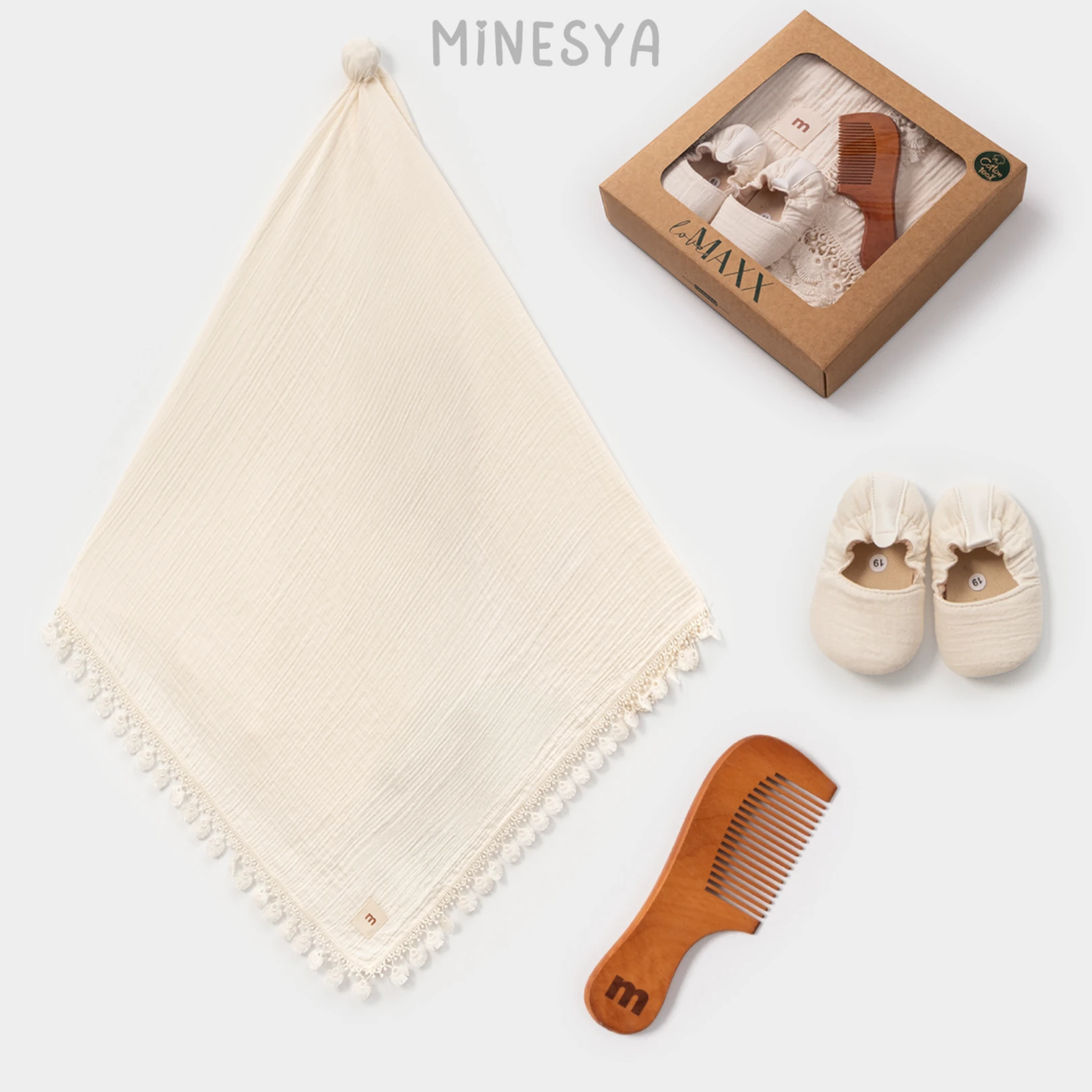 %100 Pamuklu Bebek Hediye Seti – Müslin Battaniye, Patik ve Tarak - Krem