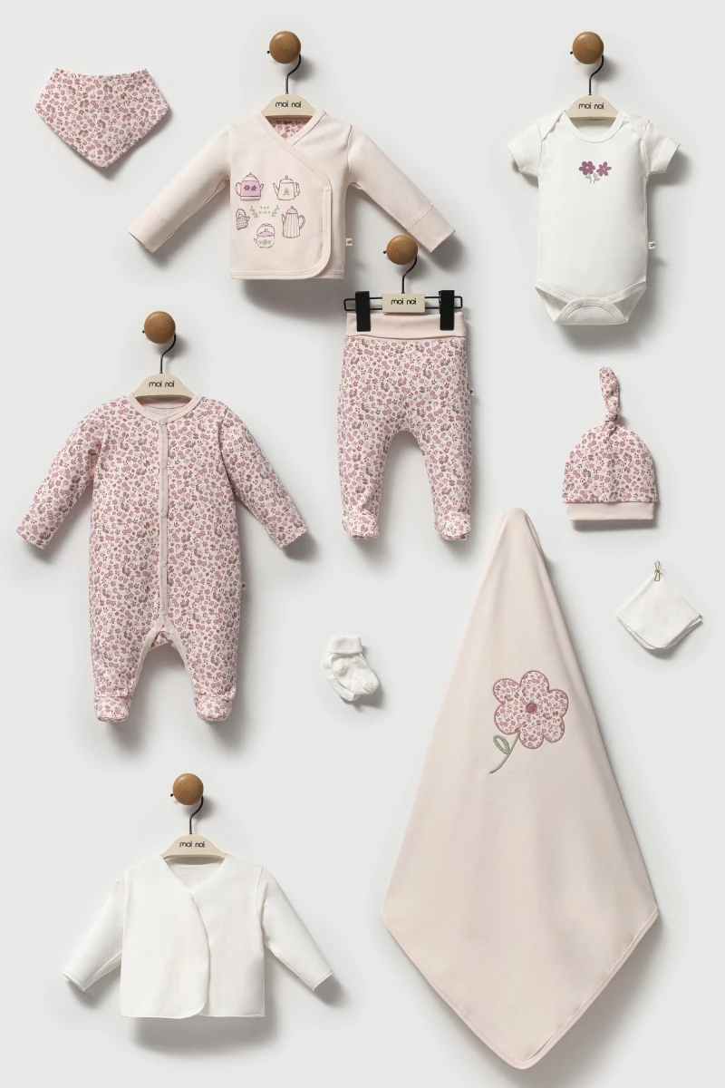 Oeko-Tex Sertifikalı 10’lu Çiçek Desenli Yenidoğan Kız Bebek Hastane Çıkışı Seti – Kendinden Eldivenli & Nefes Alabilen Pamuklu - Ekru