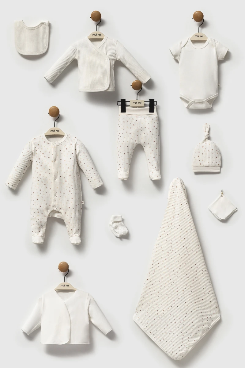 Oeko-Tex Sertifikalı Ekru 10 Parça Yenidoğan Set – Kendinden Eldivenli, Yumuşak Dokulu