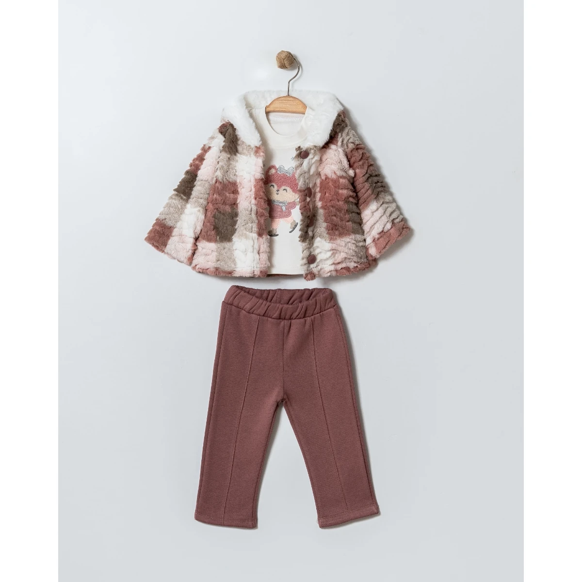 Yumuşak Tüylü Montlu 3 İplik Lastikli pantolonlu 3 Parça Kız Bebek Takımı