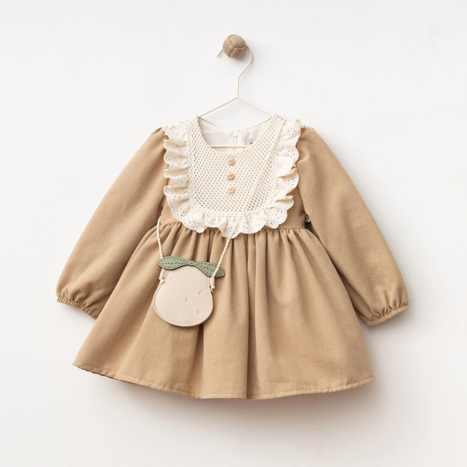 Fırfırlı Hakim Yaka Armut Çantalı Elbise - Açık Kahve