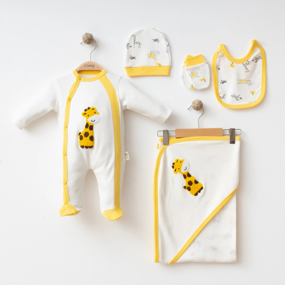 Organik Pamuk (GOTS) Sertifikalı Zürafalı Battaniyeli 5’li Bebek Hastane Çıkış Seti