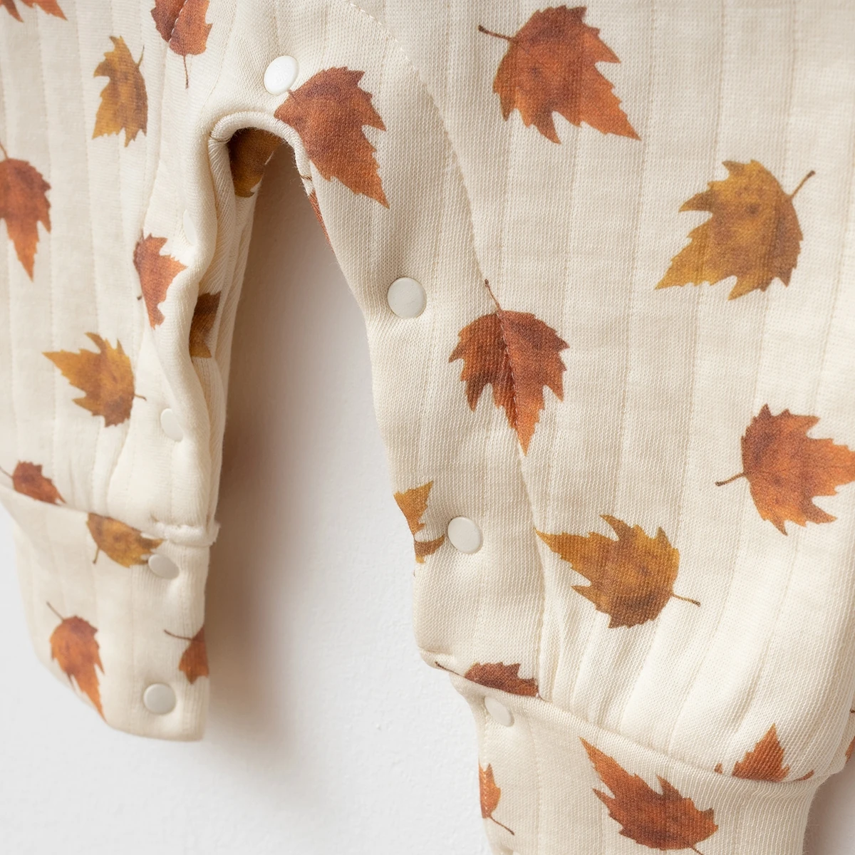 Yaprak Desenli Kapitone Patikli 3 Parça Salopet Görünümlü Tulum Set