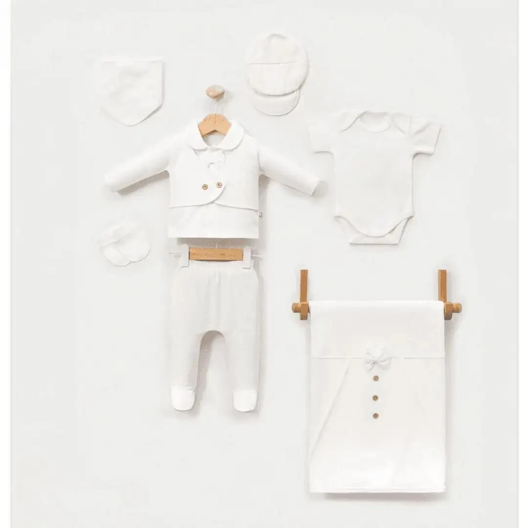Yelek Görünümlü Papyonlu Erkek Bebek 7'li Hastane Çıkışı Seti (Oeko-Tex Sertifikalı) - Ekru