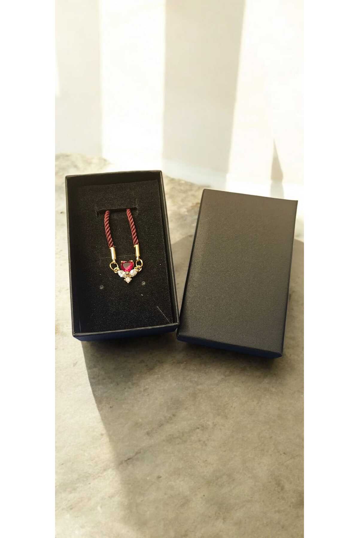 Lunar Grace Kalp Detaylı Bileklik