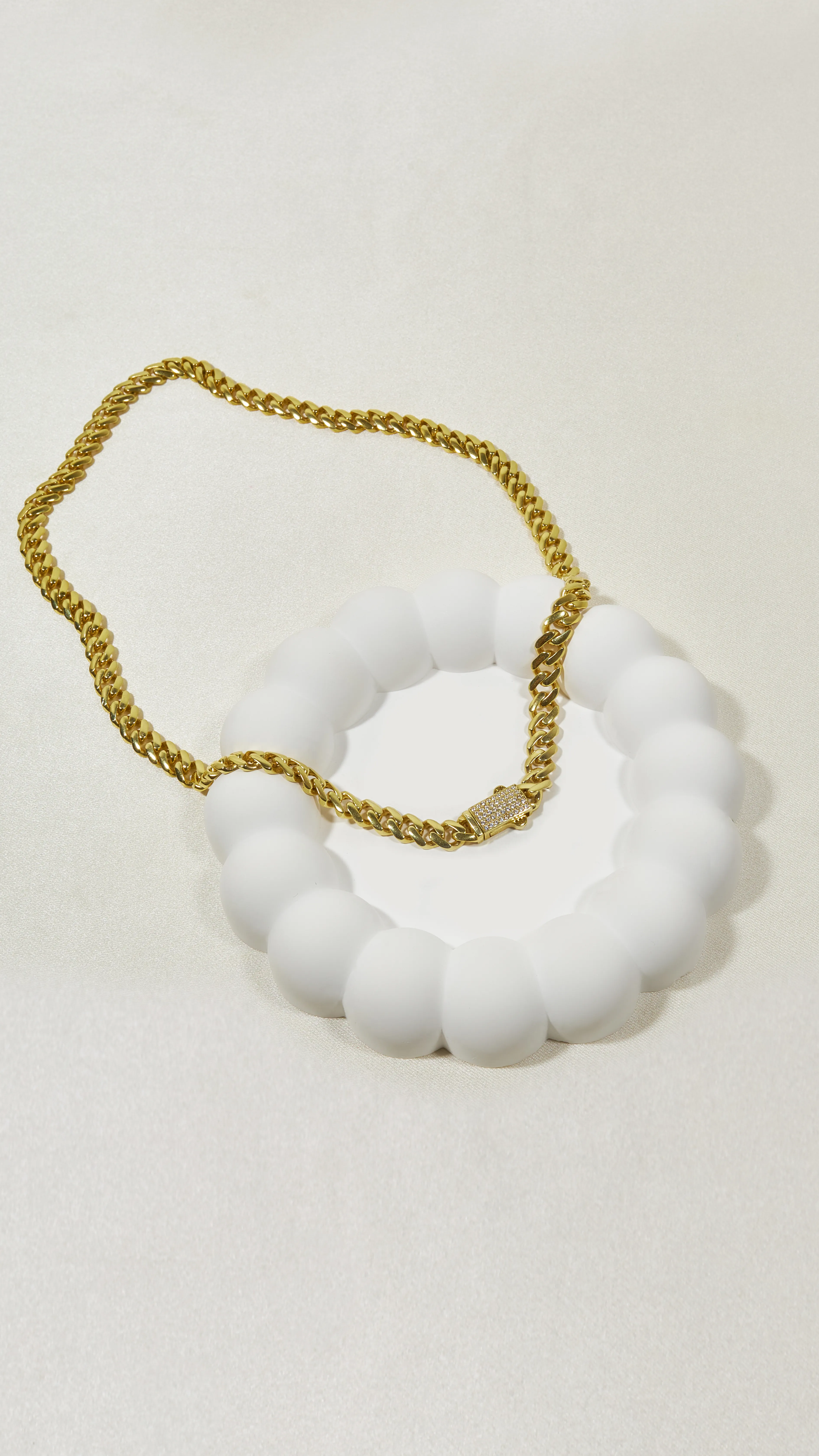 GURMET KALIN ZİNCİR KOLYE