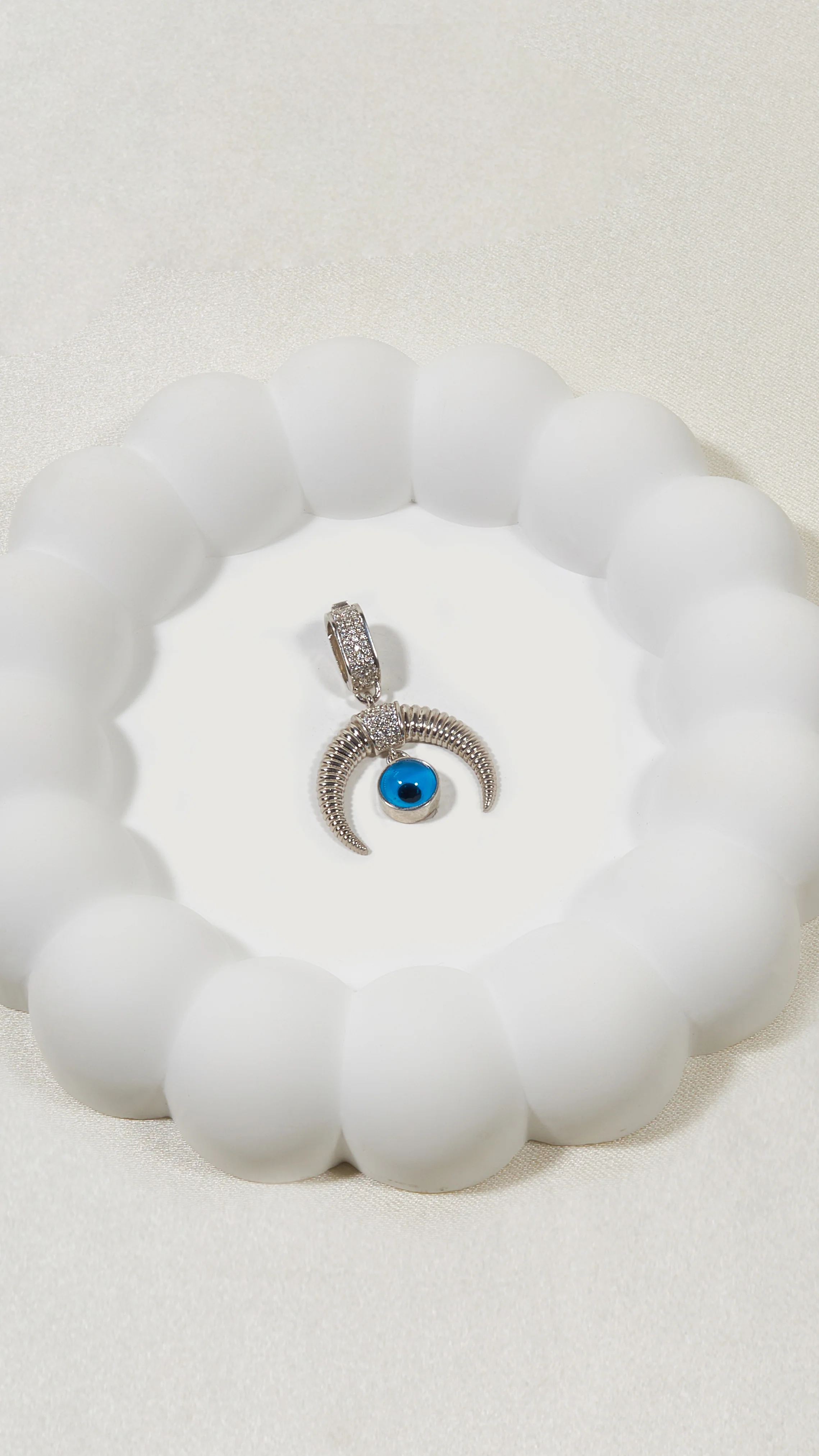 NAZAR BONCUKLU HİLAL KOLYE UCU (CHARM)