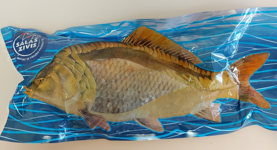 KARPE (FROSSEN) 1 kg (AVVIKENDE VEKT, FAKTURERES ETTER VEKT)