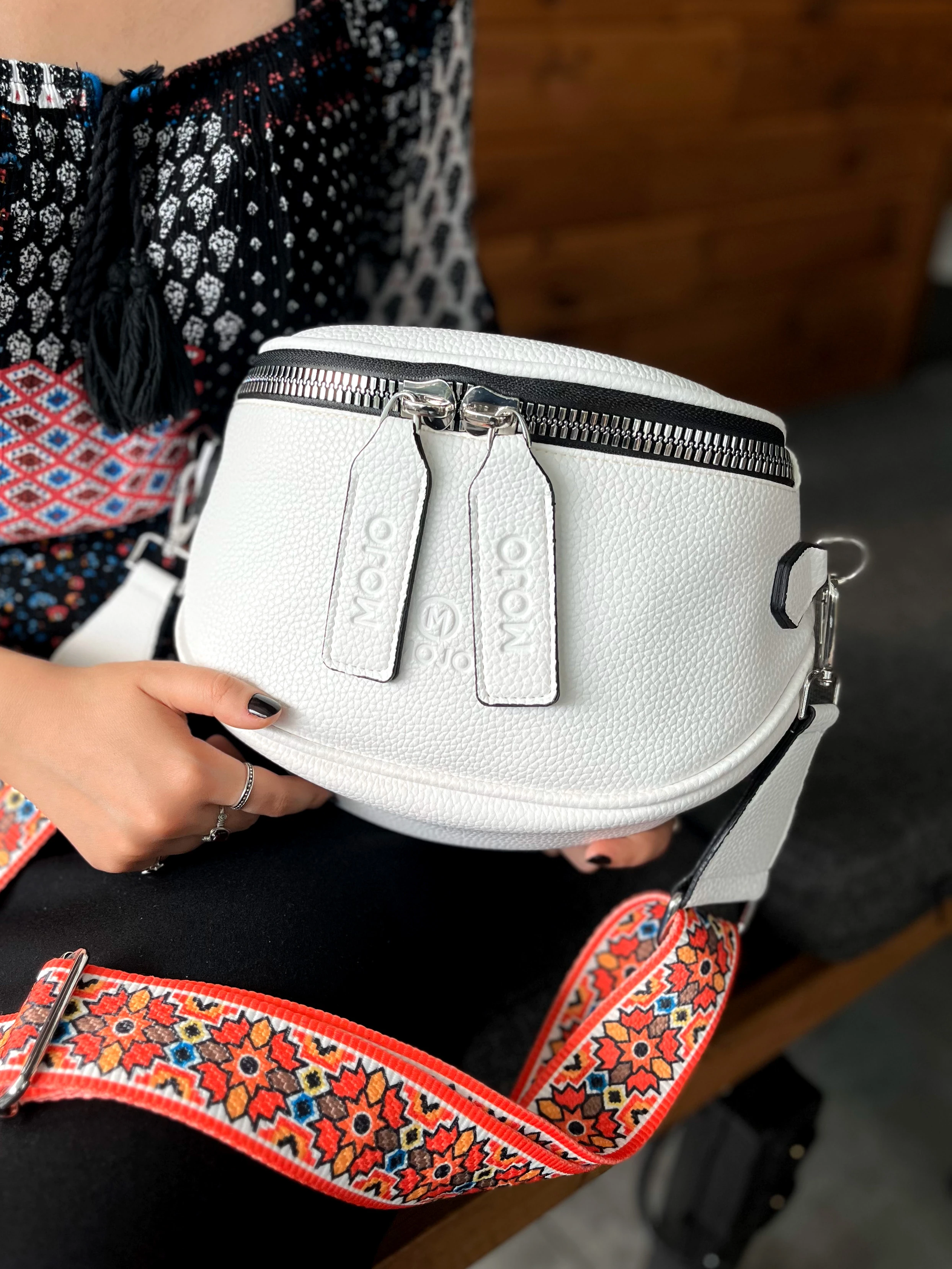 Renkli Askılı Spor Omuz & Çapraz Kadın Çanta