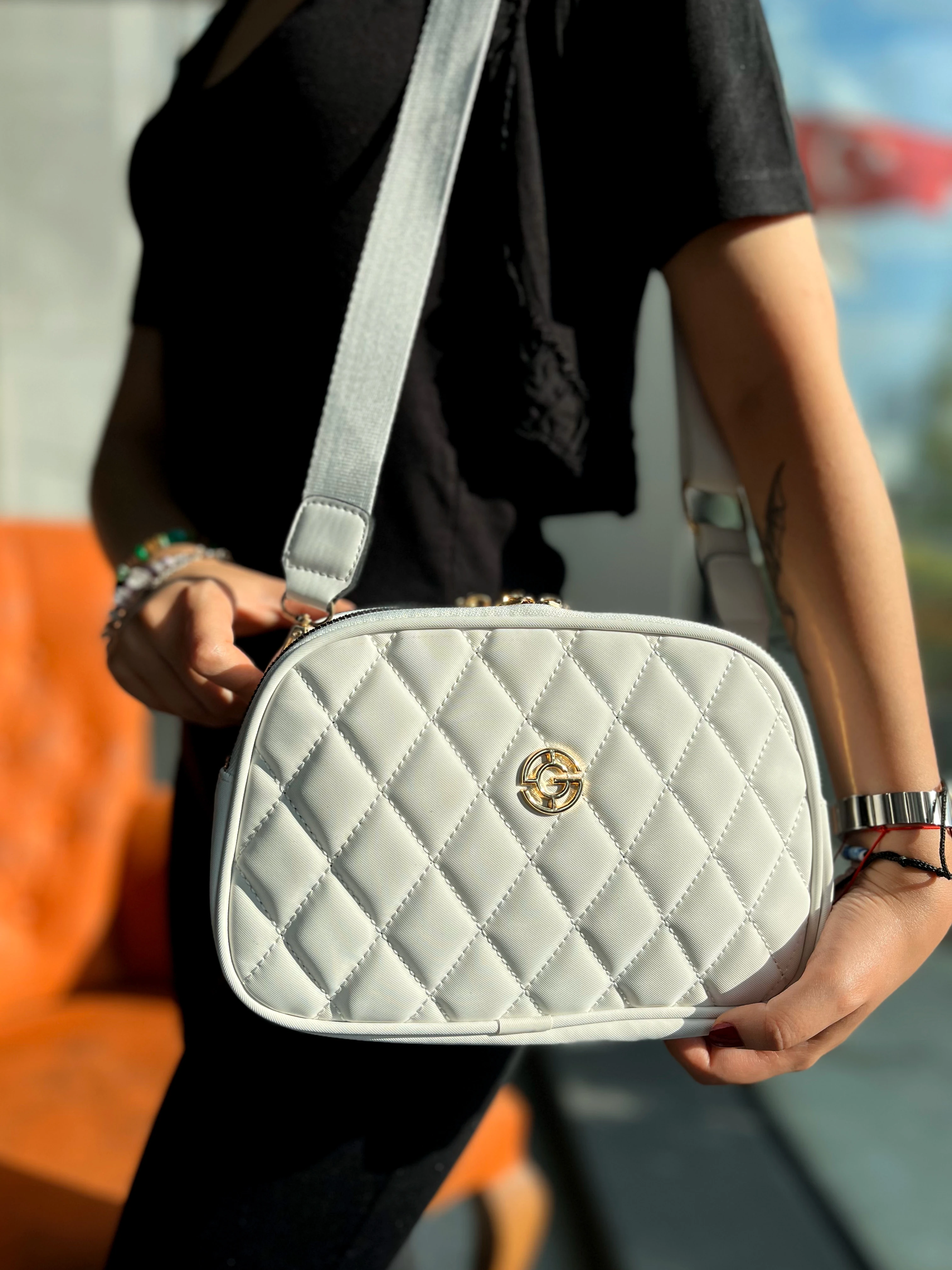 Kapitoneli Dokulu Spor Şık Günlük Kadın Omuz Çantası