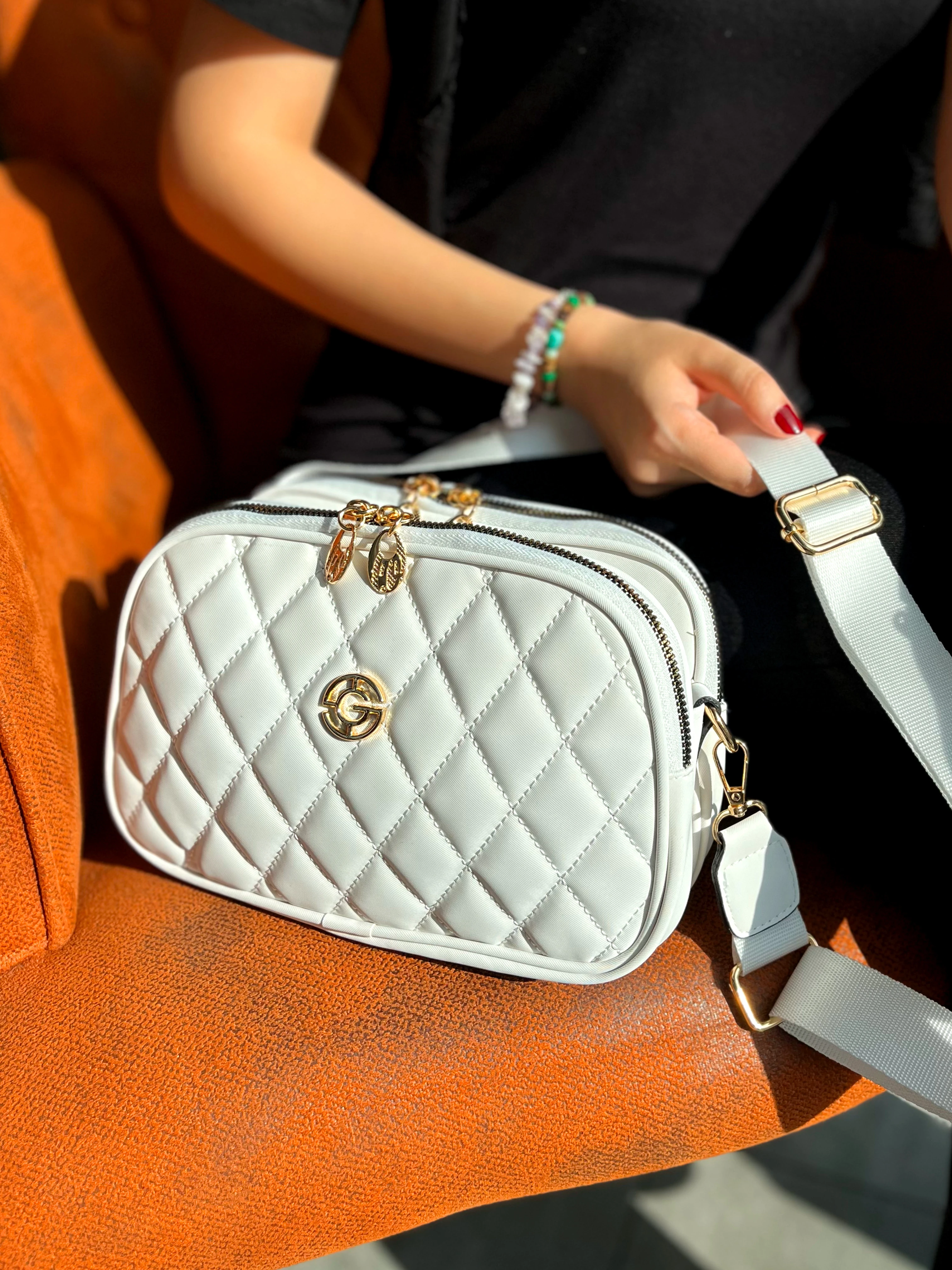 Kapitoneli Dokulu Spor Şık Günlük Kadın Omuz Çantası