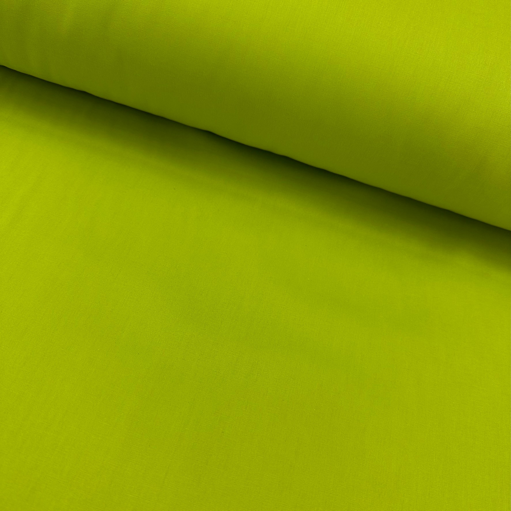Faal Düz Renk Poplin Kumaş - Fıstık Yeşil