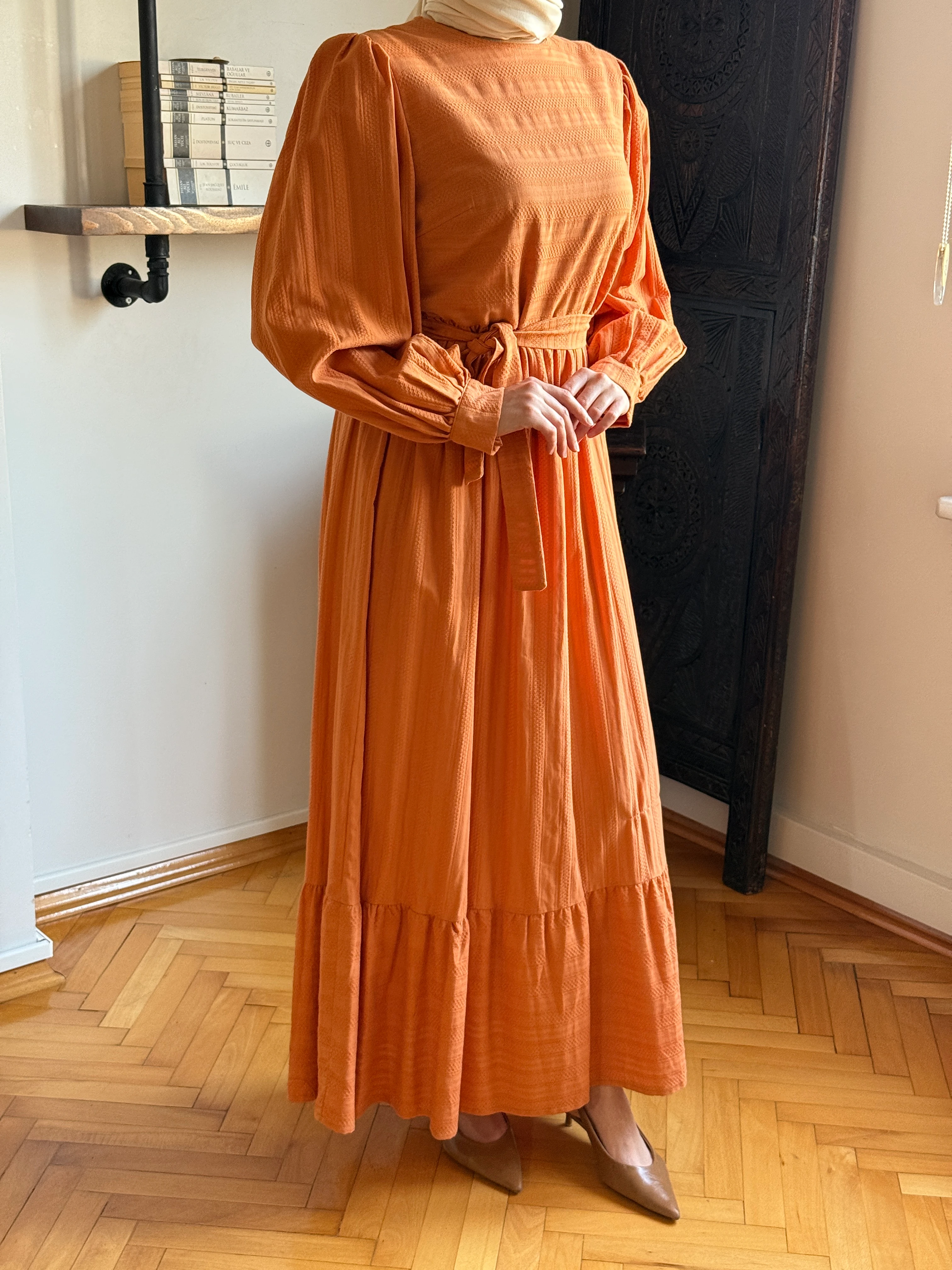 Bel ve Etek Büzgülü Keten Flam Elbise 1847 NAVRA | FENDEL