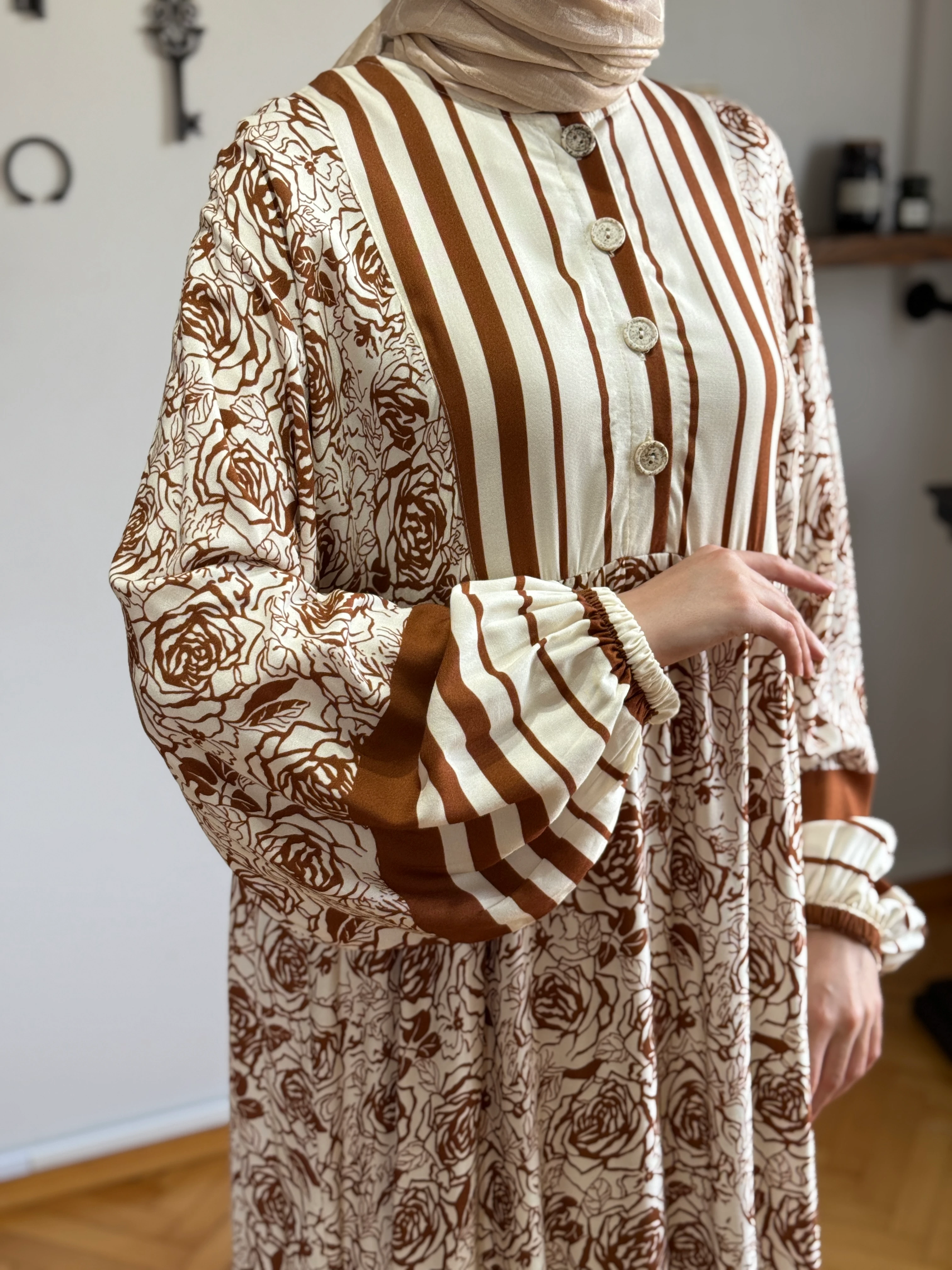 Eteği Sulu Yarım Pat Pamuk Elbise 1893 NAVRA | FENDEL