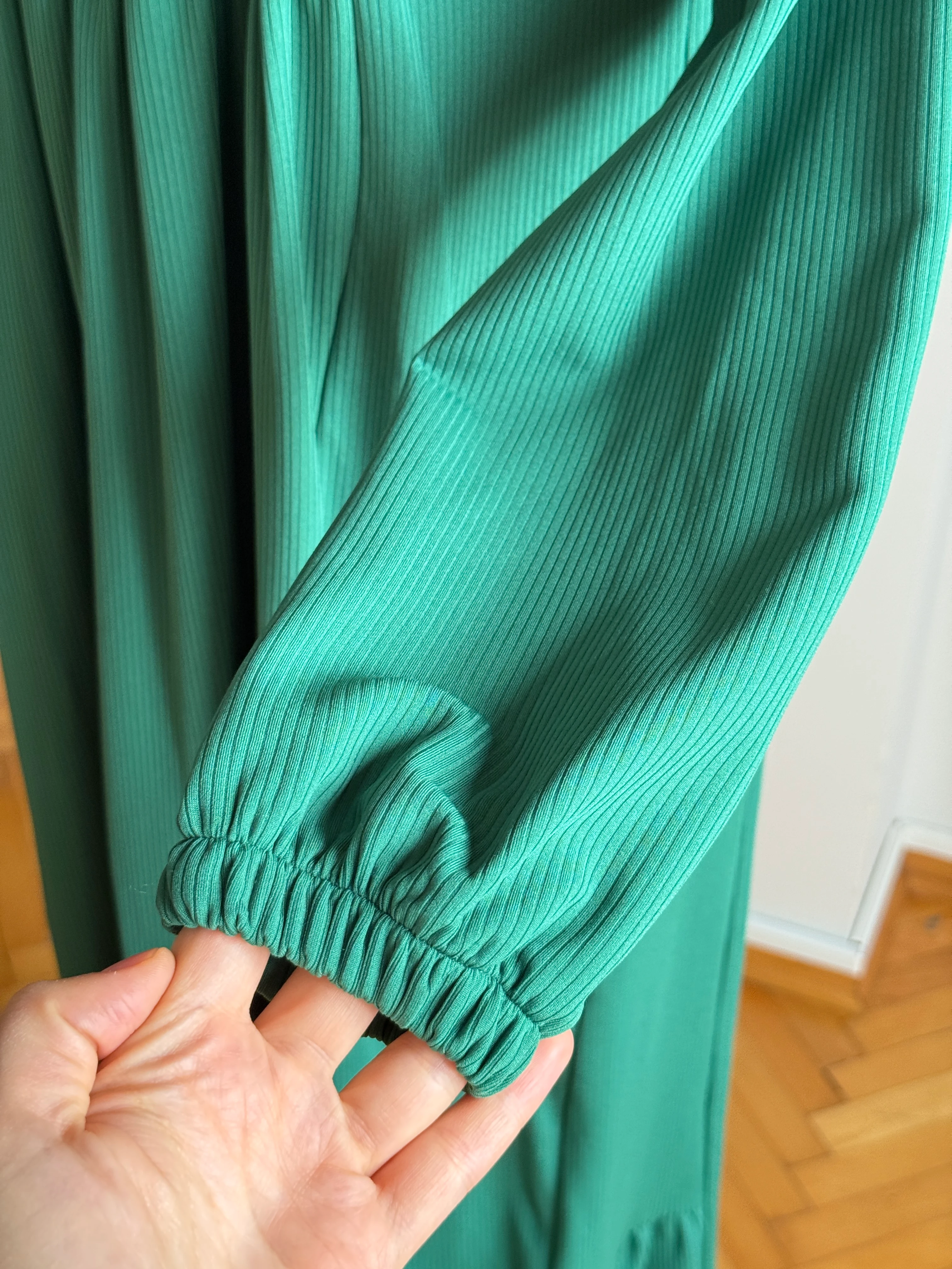 Şardonlu ve Nakışlı Örme Elbise 2427 NAVRA | FENDEL