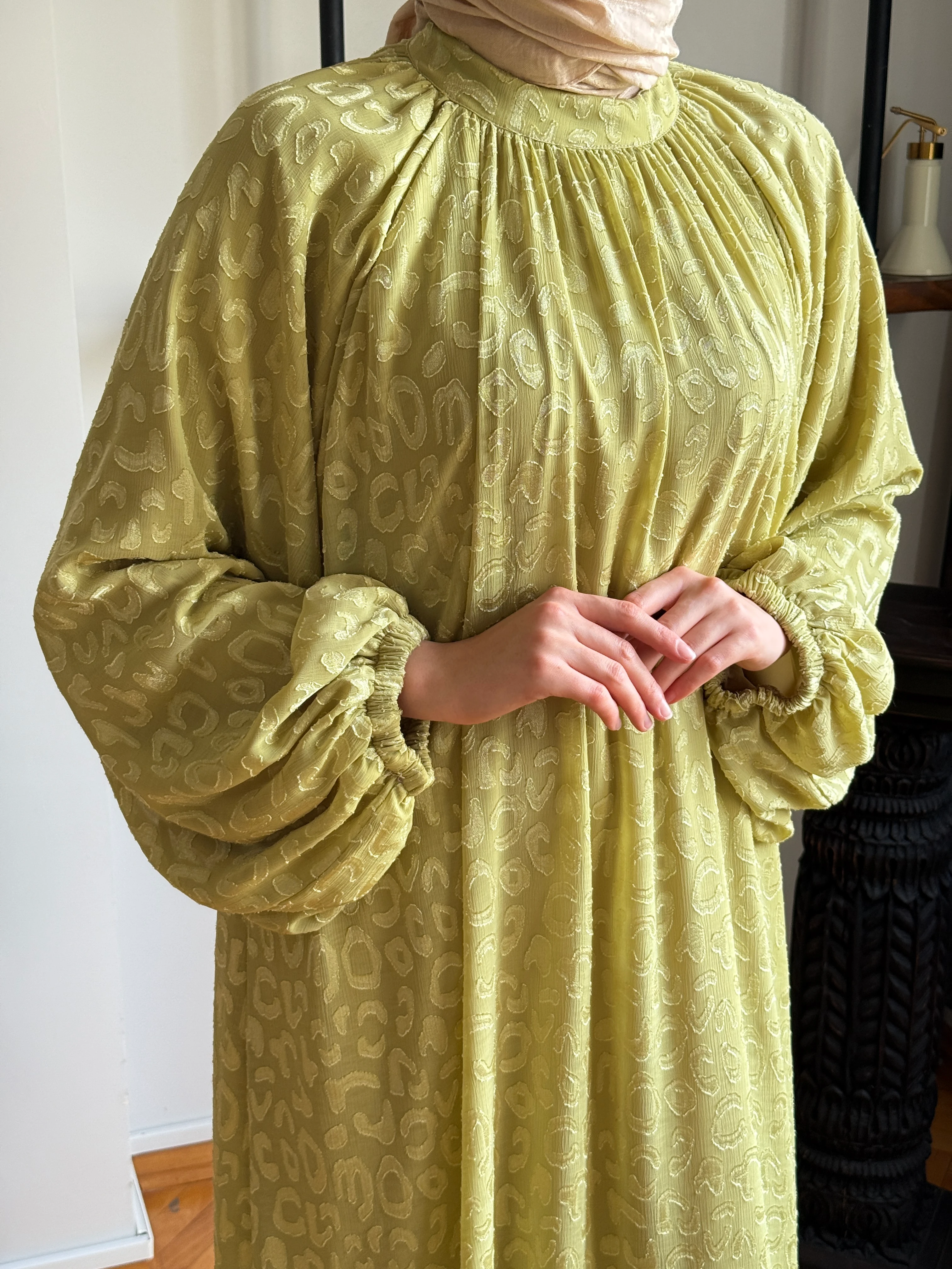 Reglan Kol Kesme Jakar Astarlı Şifon Elbise 1877 NAVRA | FENDEL