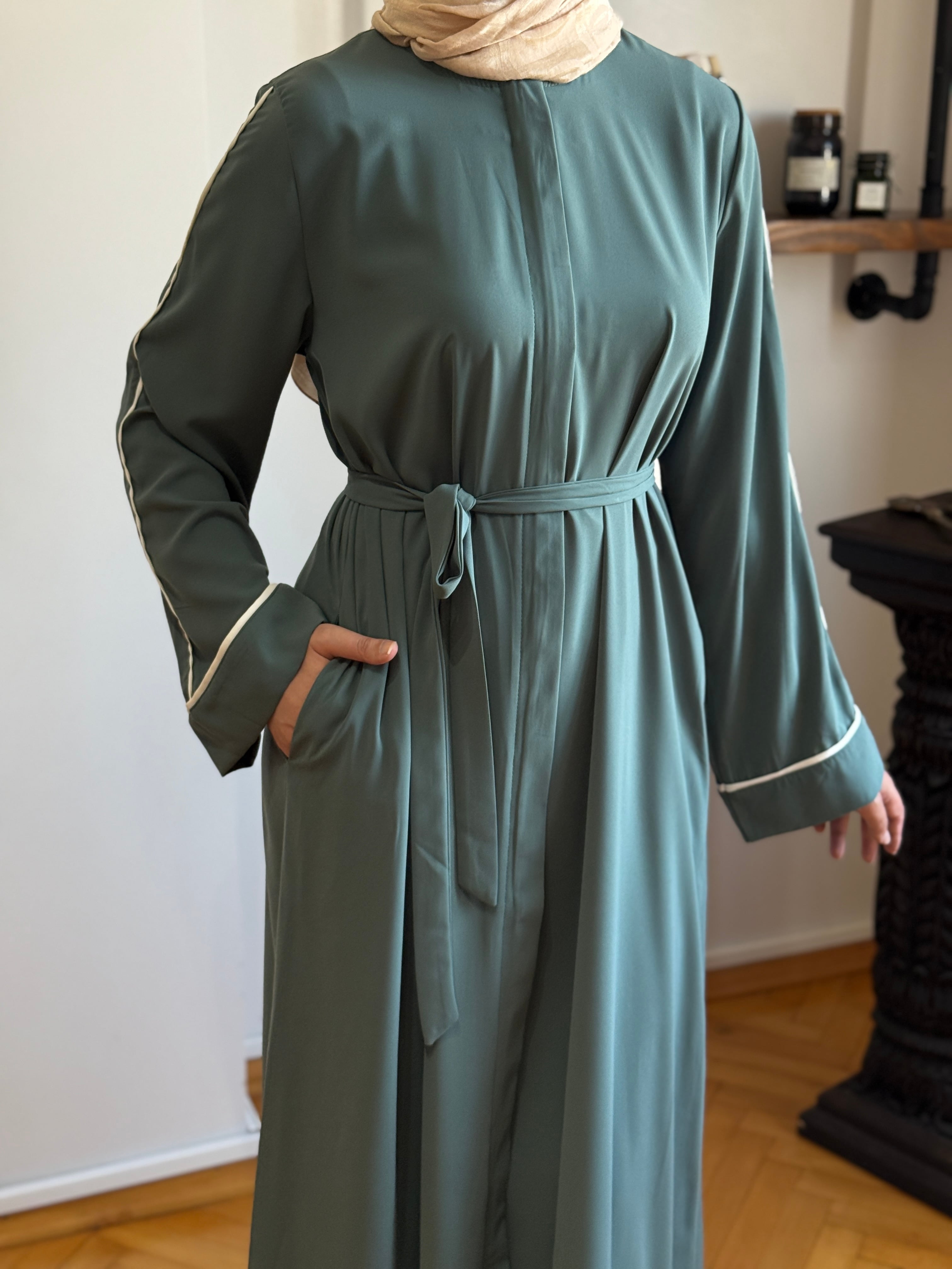 Gizli Patlı Biyeli Abaya Kol Ferace 5058 - mint