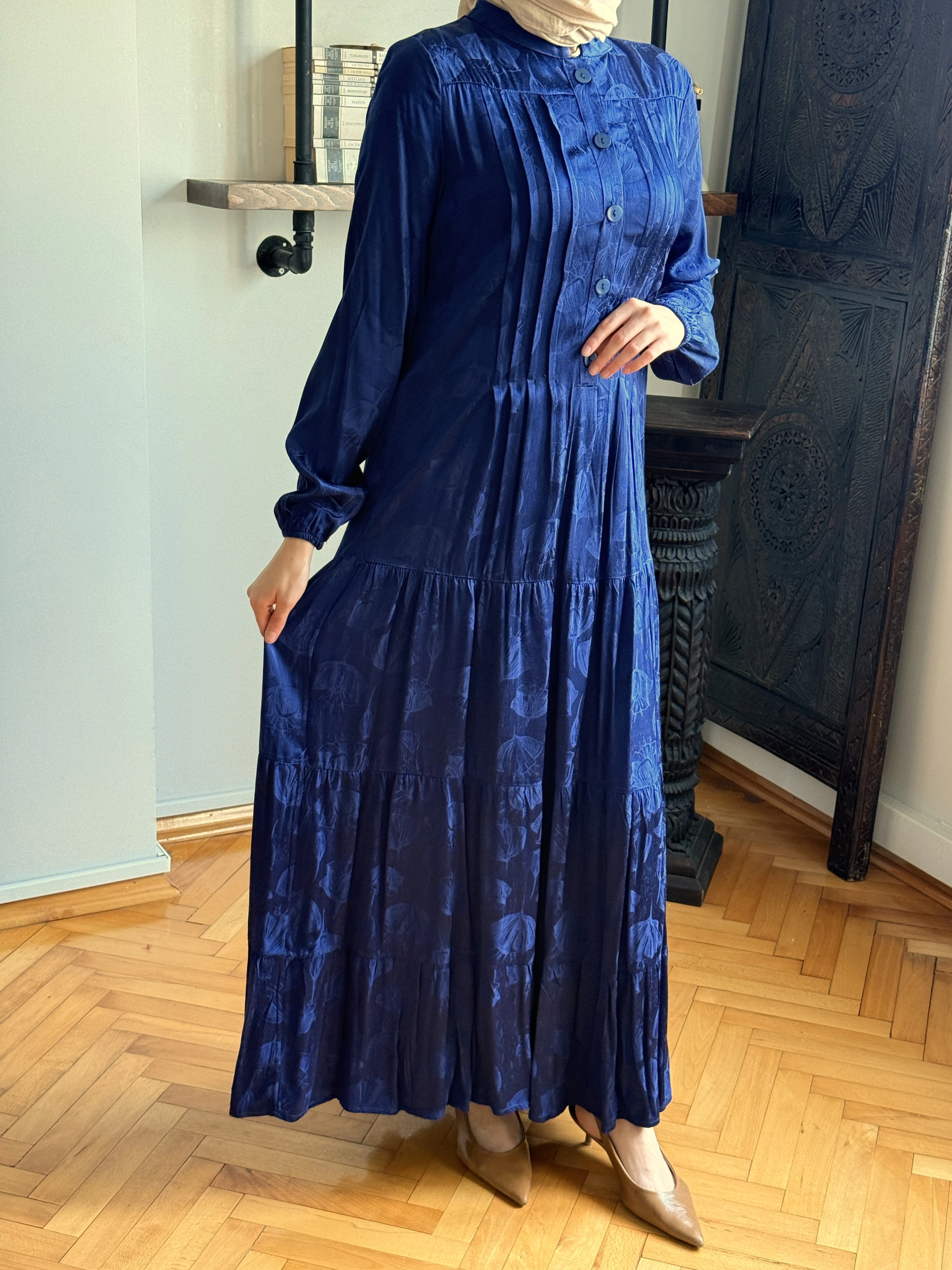 Yarım Pat Robalı Nervürlü İpek Saten Elbise 1865 NAVRA | FENDEL