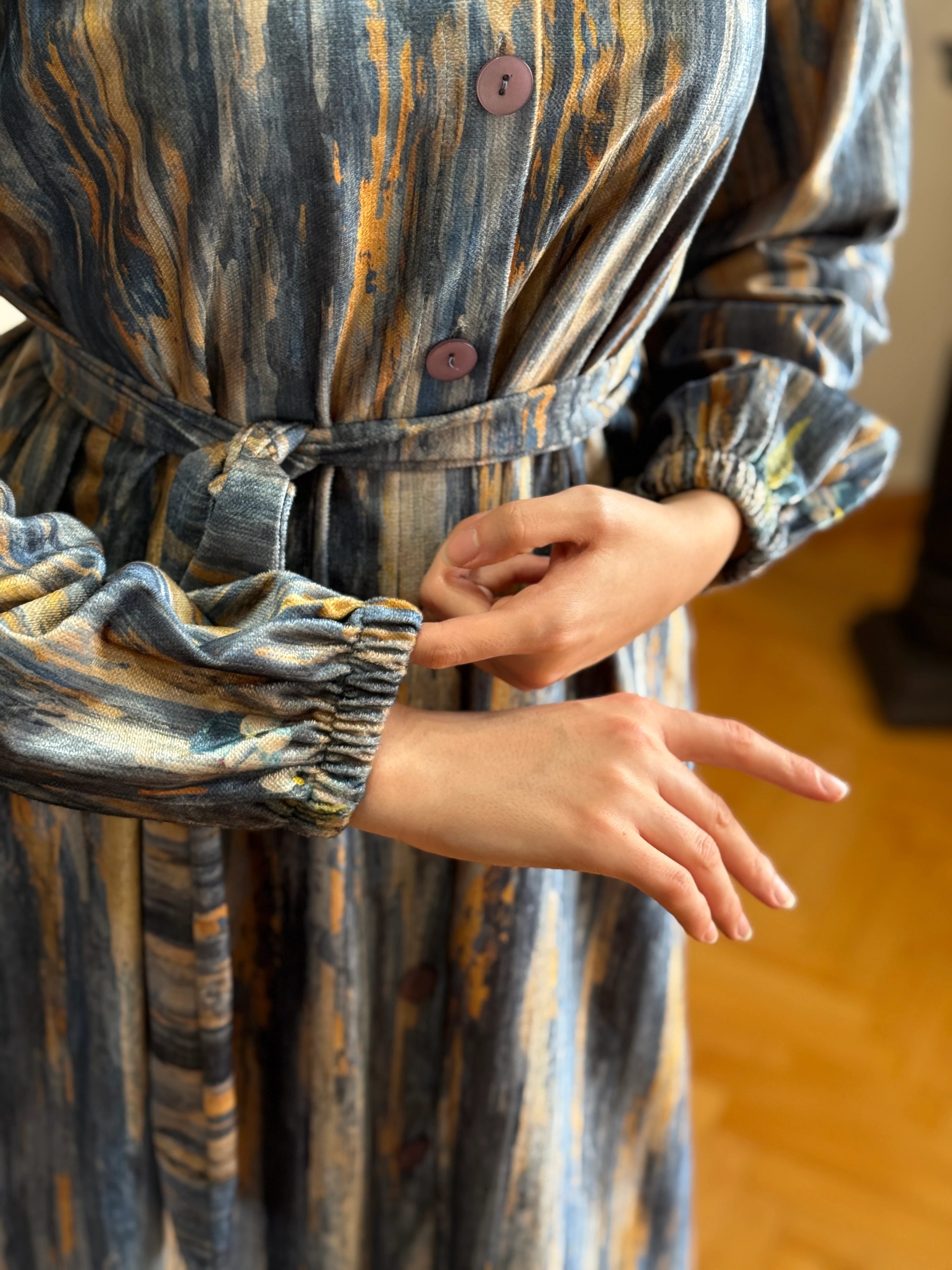 Boy Düğmeli Eteği Sulu Kadife Elbise 2305 NAVRA | FENDEL