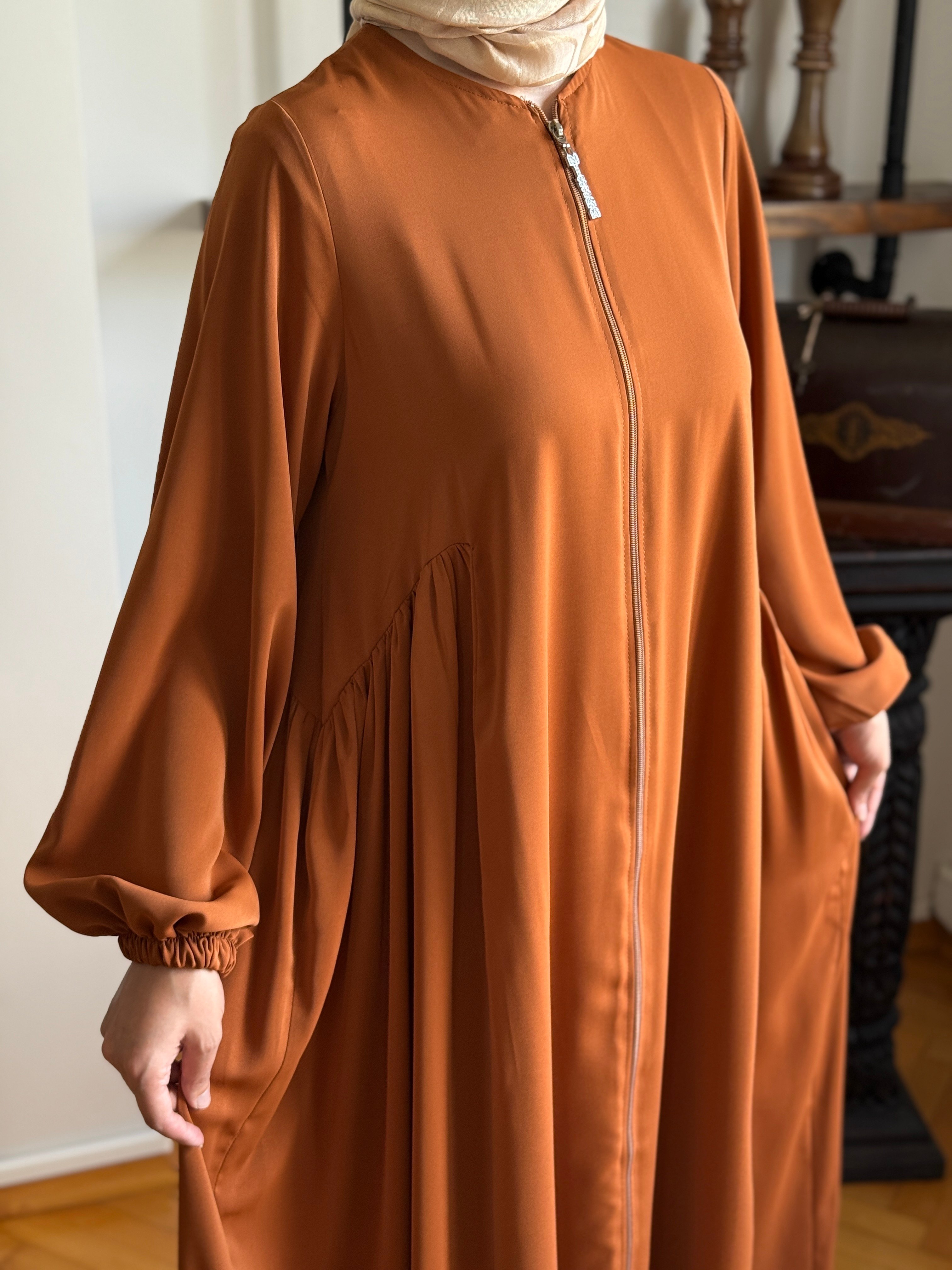 Yandan Büzgülü Ferace 5039 - taba