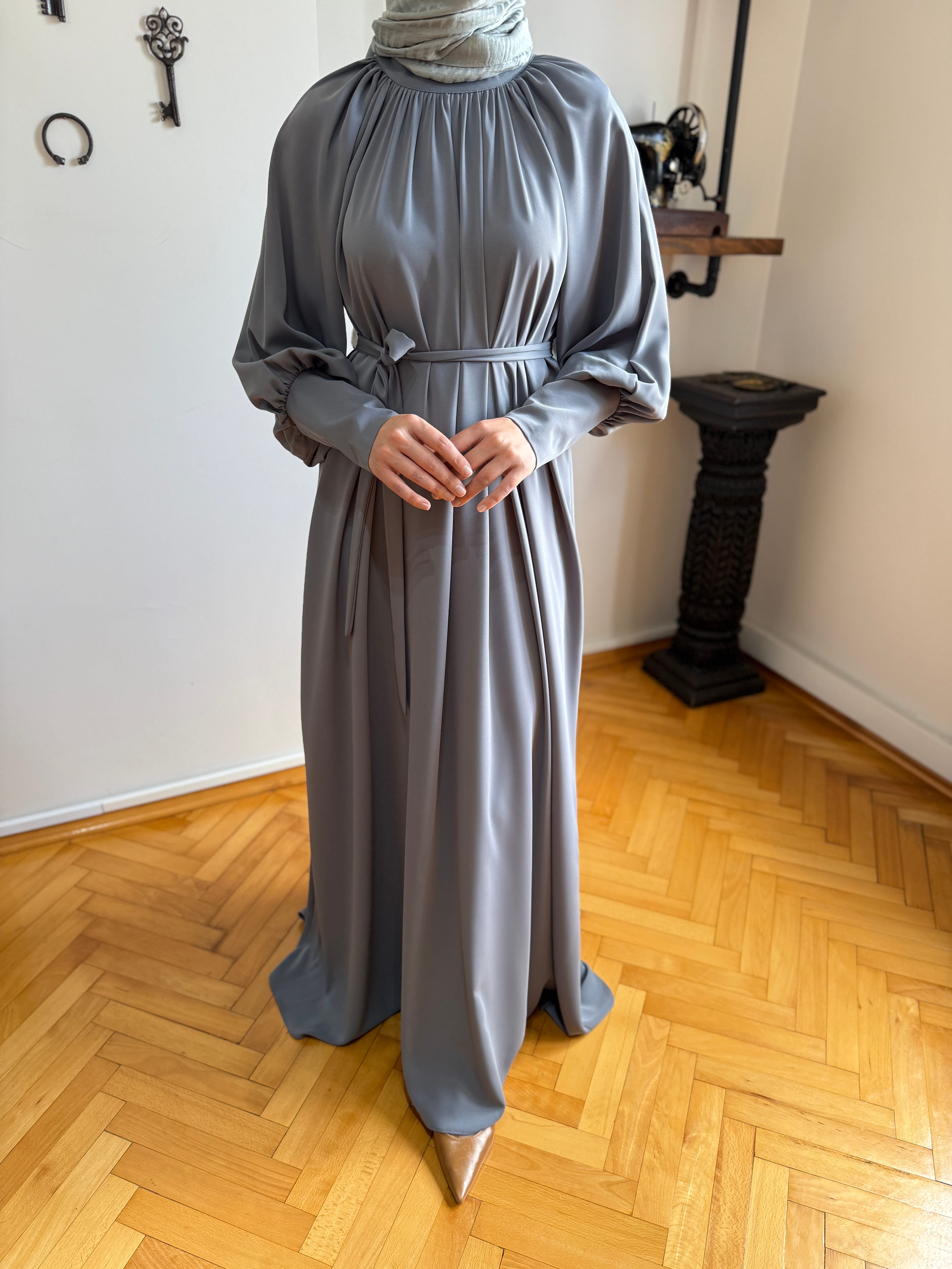 Reglan Kol Büzgülü Elbise 5072