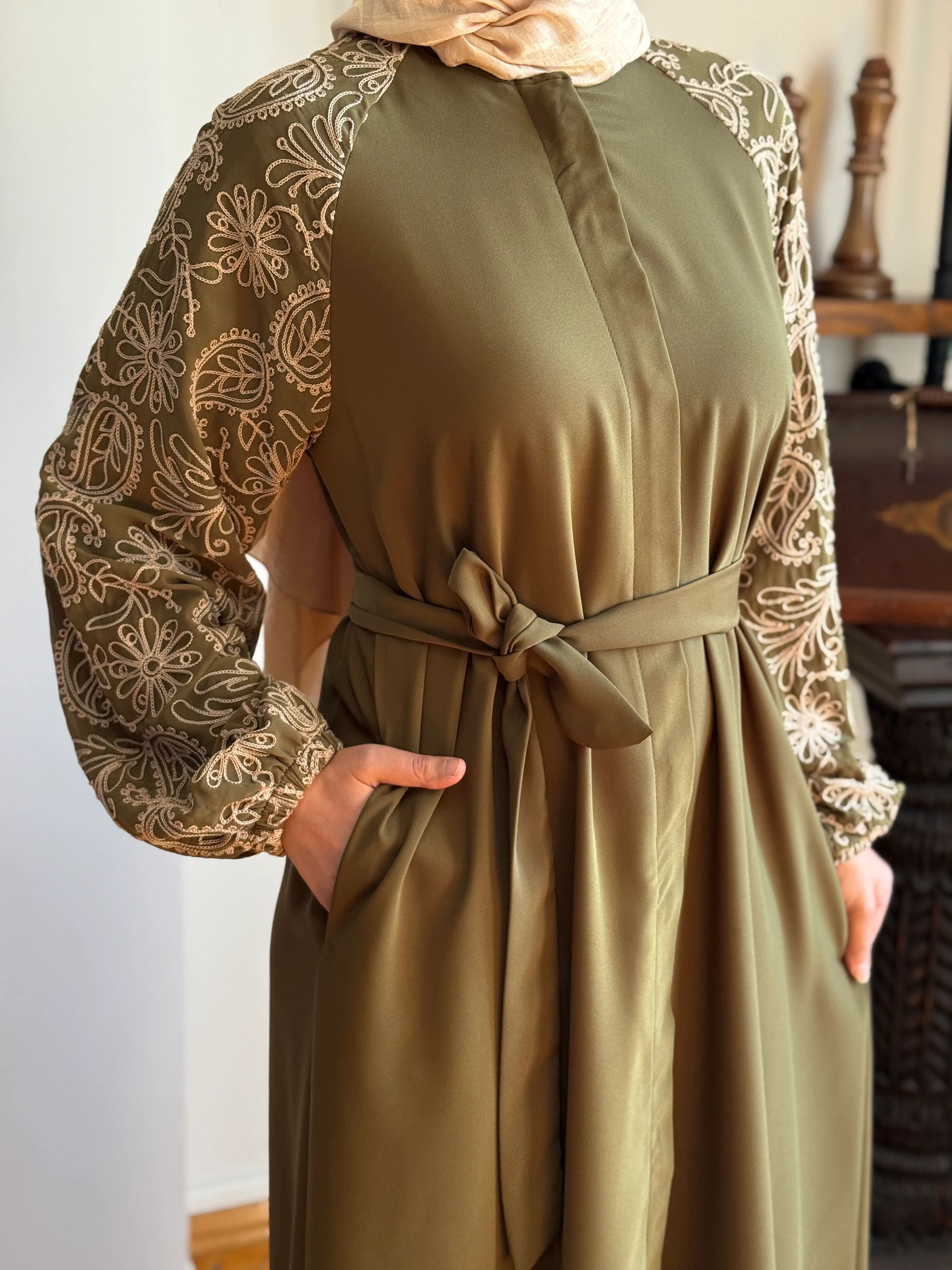 Süzene Nakışlı Reglan Kol Ferace 5051 NAVRA | FENDEL