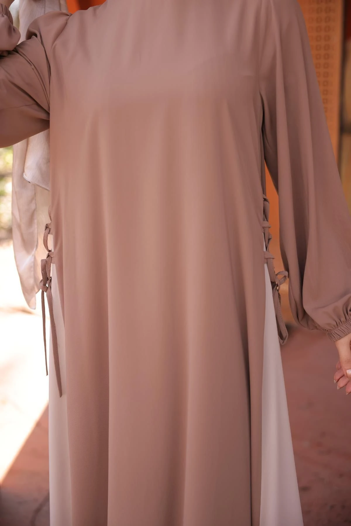 Yandan Garnili Medine İpeği Elbise 5061 NAVRA | FENDEL