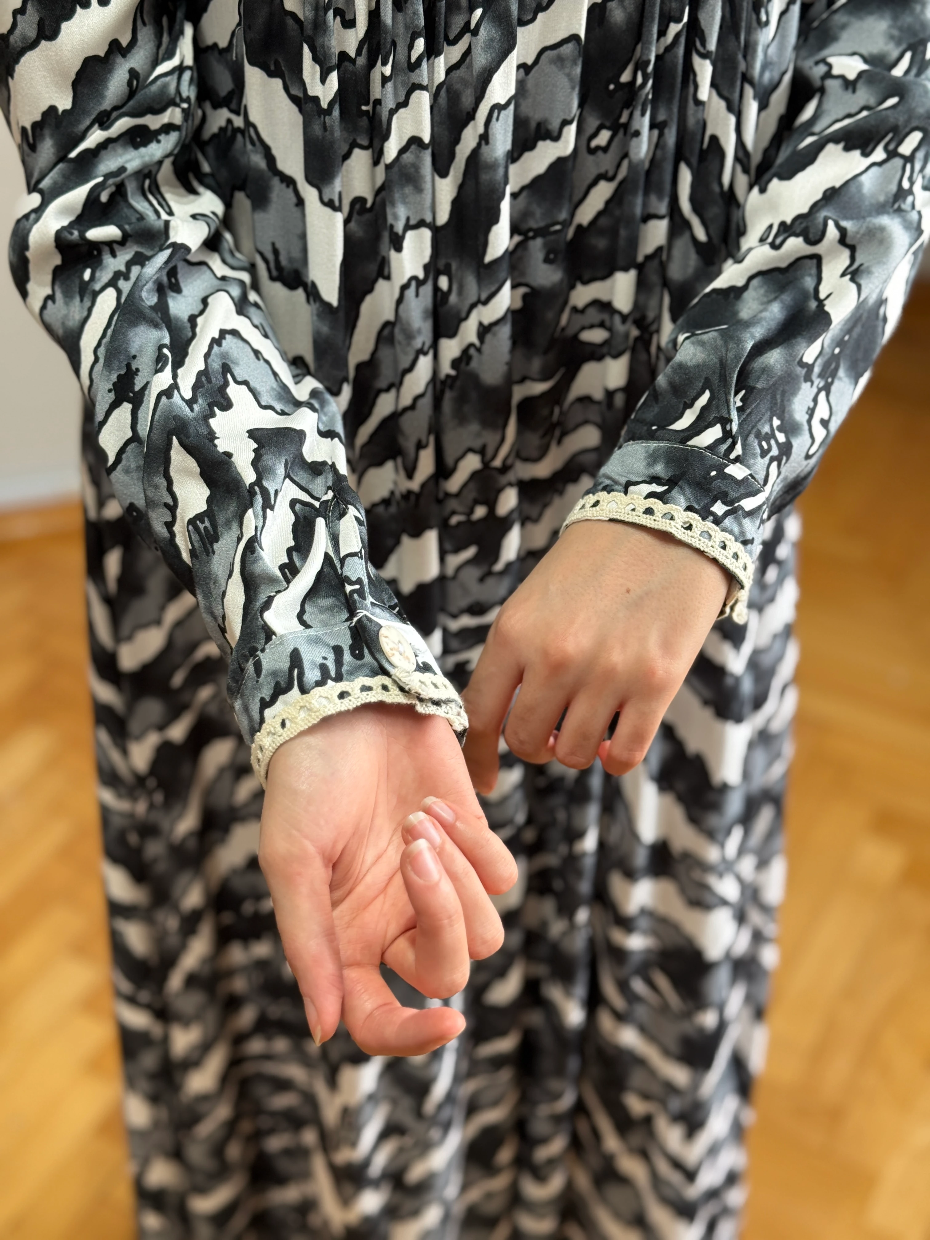 Desenli Dantel Detaylı Pamuk Elbise 1890 NAVRA | FENDEL