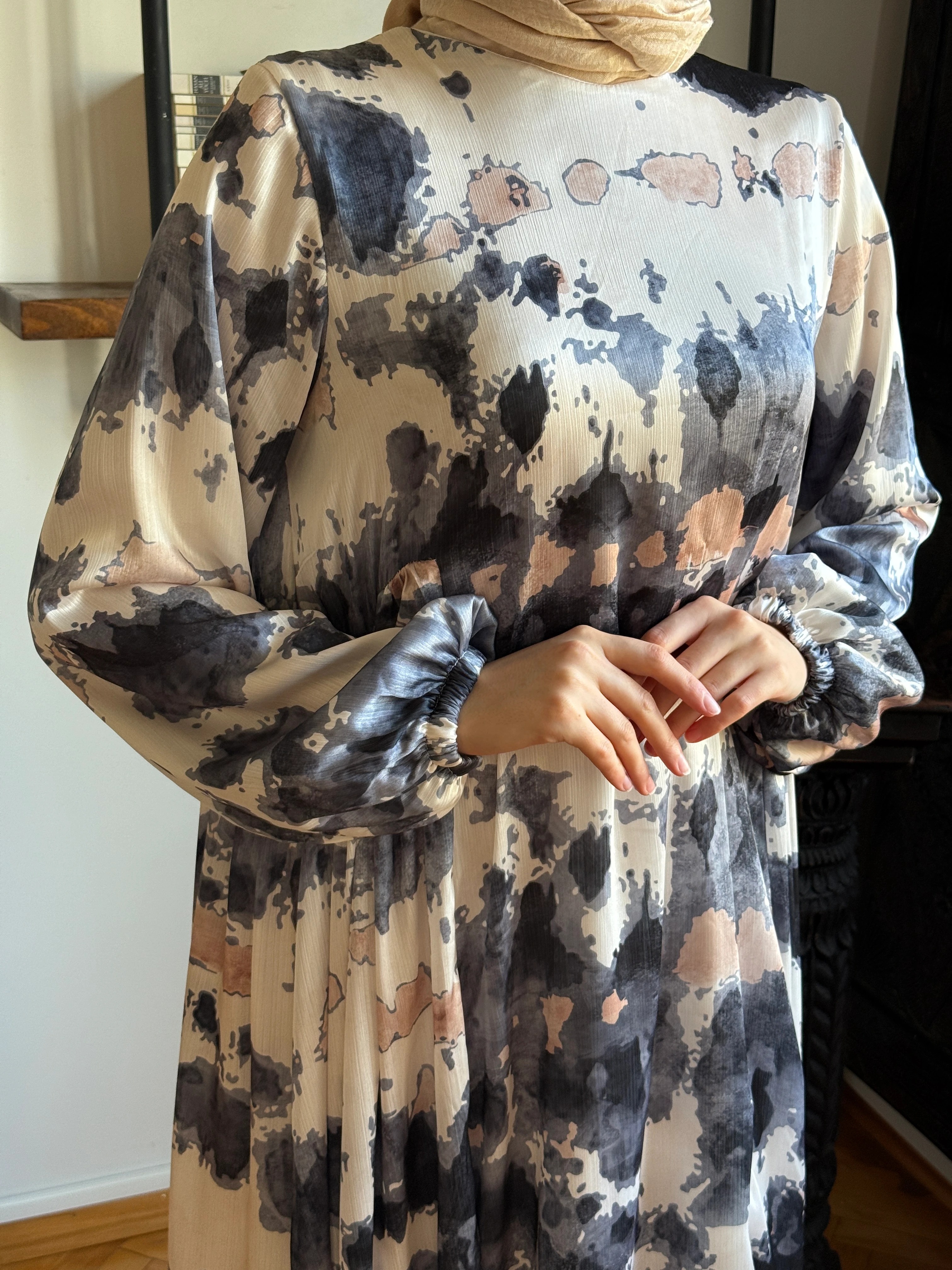 Yandan Büzgülü Desenli Saten Elbise 1906 NAVRA | FENDEL