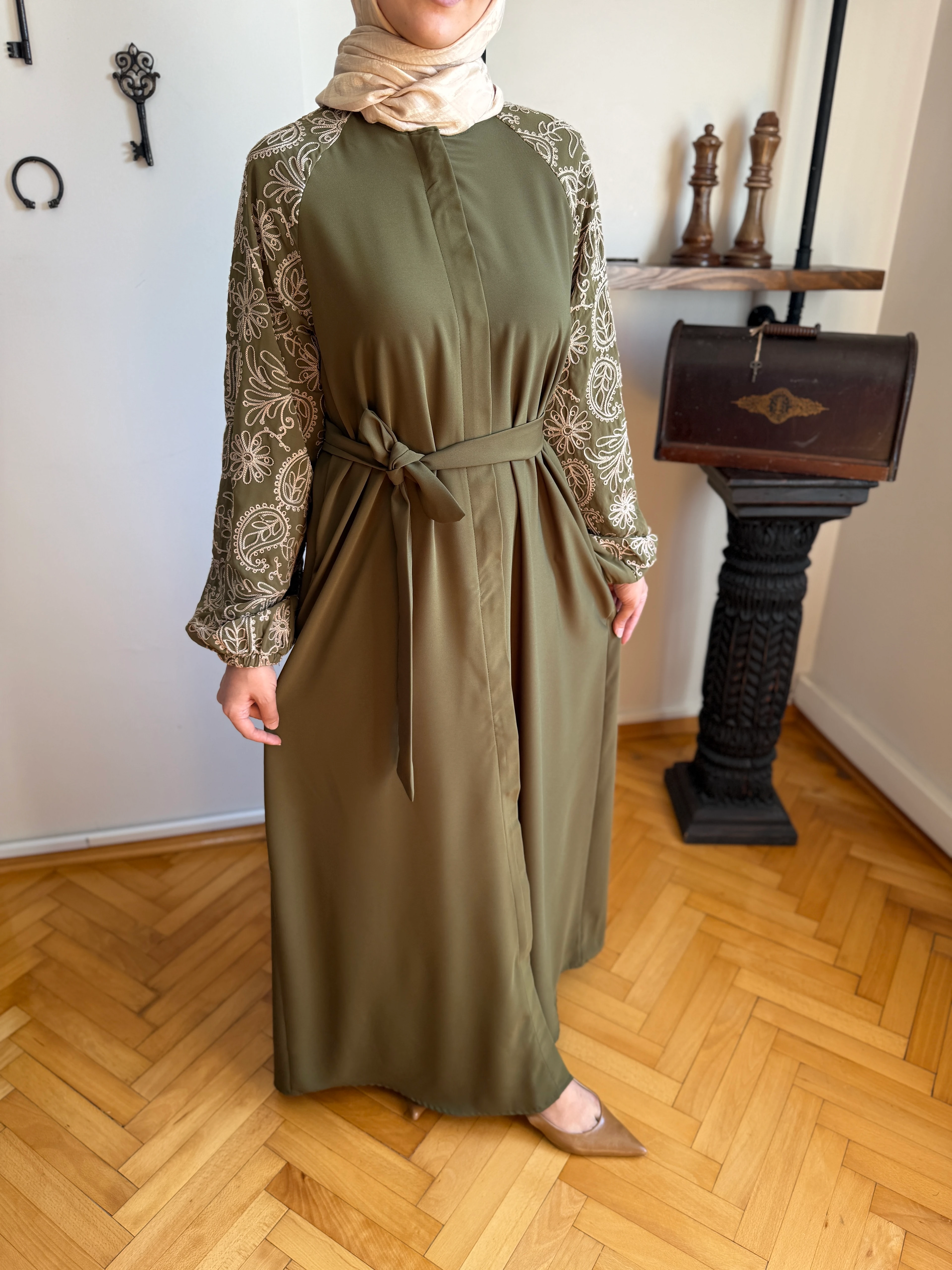 Süzene Nakışlı Reglan Kol Ferace 5051 NAVRA | FENDEL