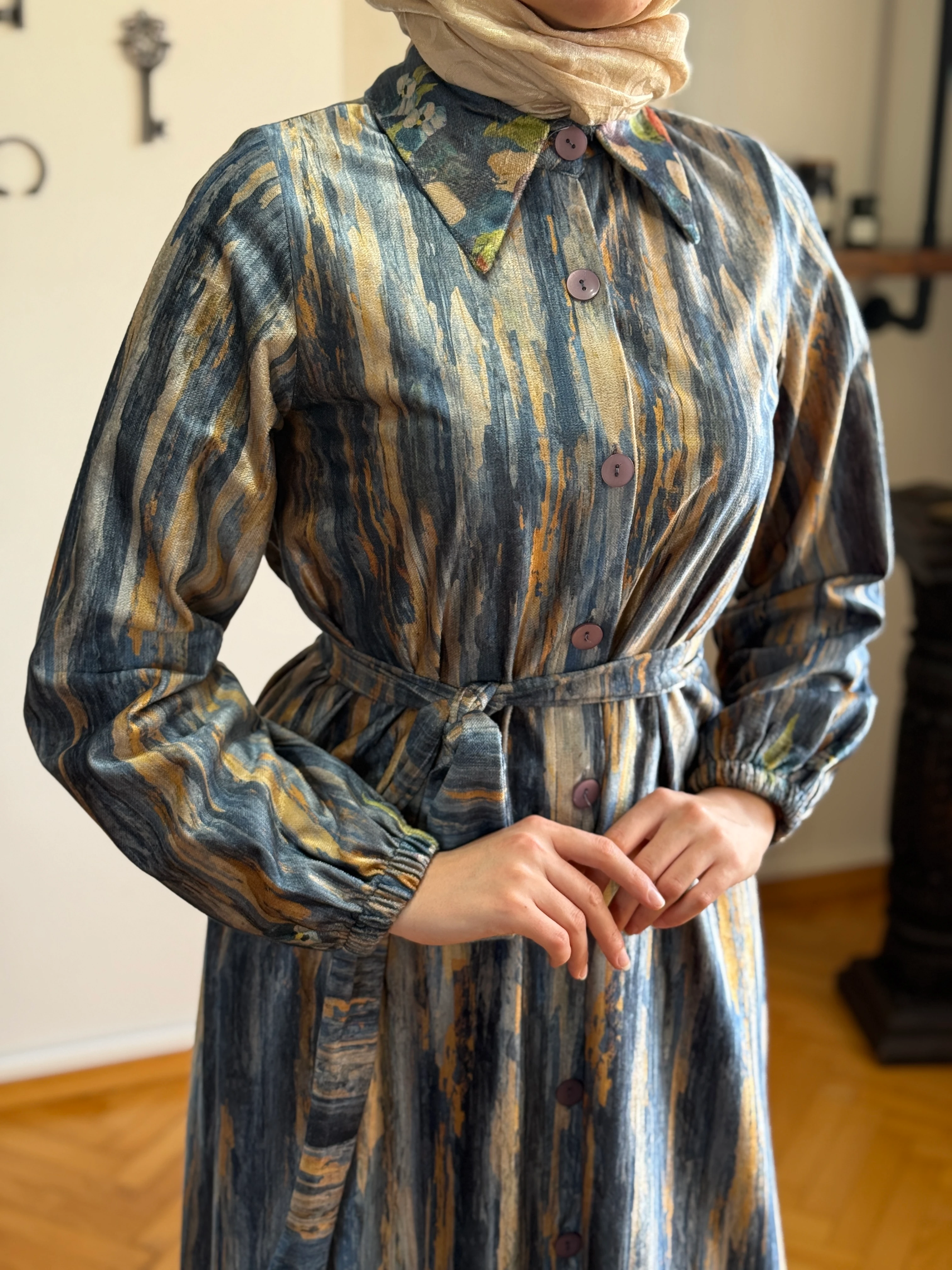 Boy Düğmeli Eteği Sulu Kadife Elbise 2305 NAVRA | FENDEL