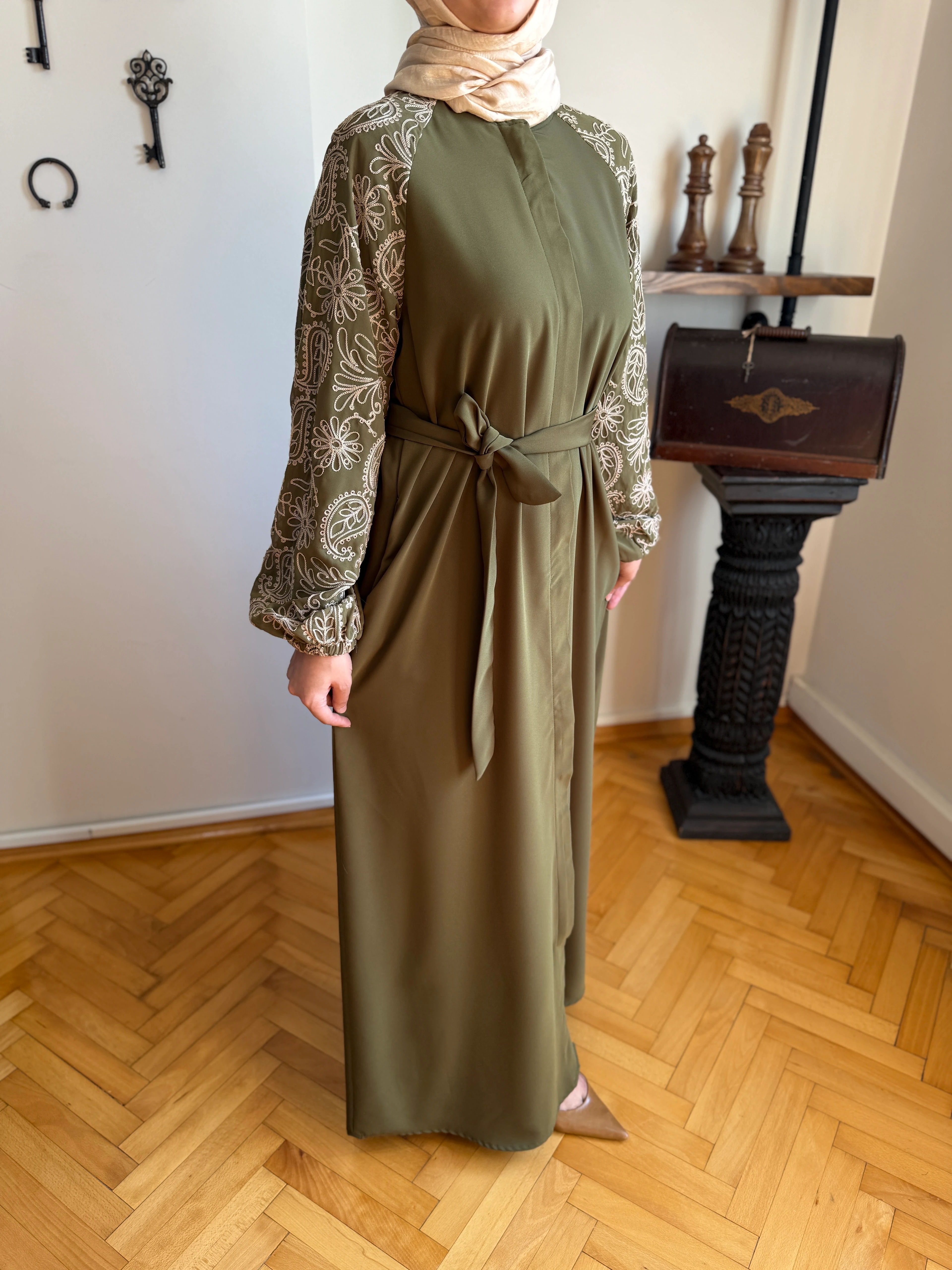 Süzene Nakışlı Reglan Kol Ferace 5051 NAVRA | FENDEL